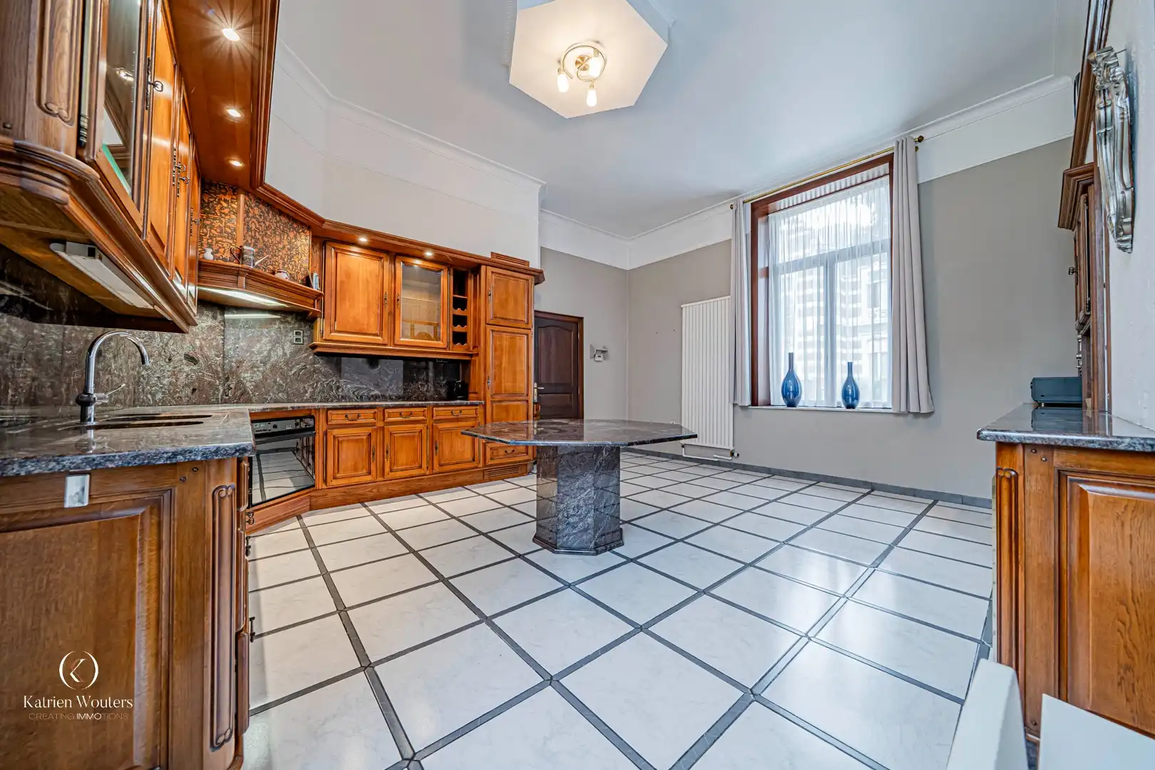 Uitzonderlijk herenhuis foto 16