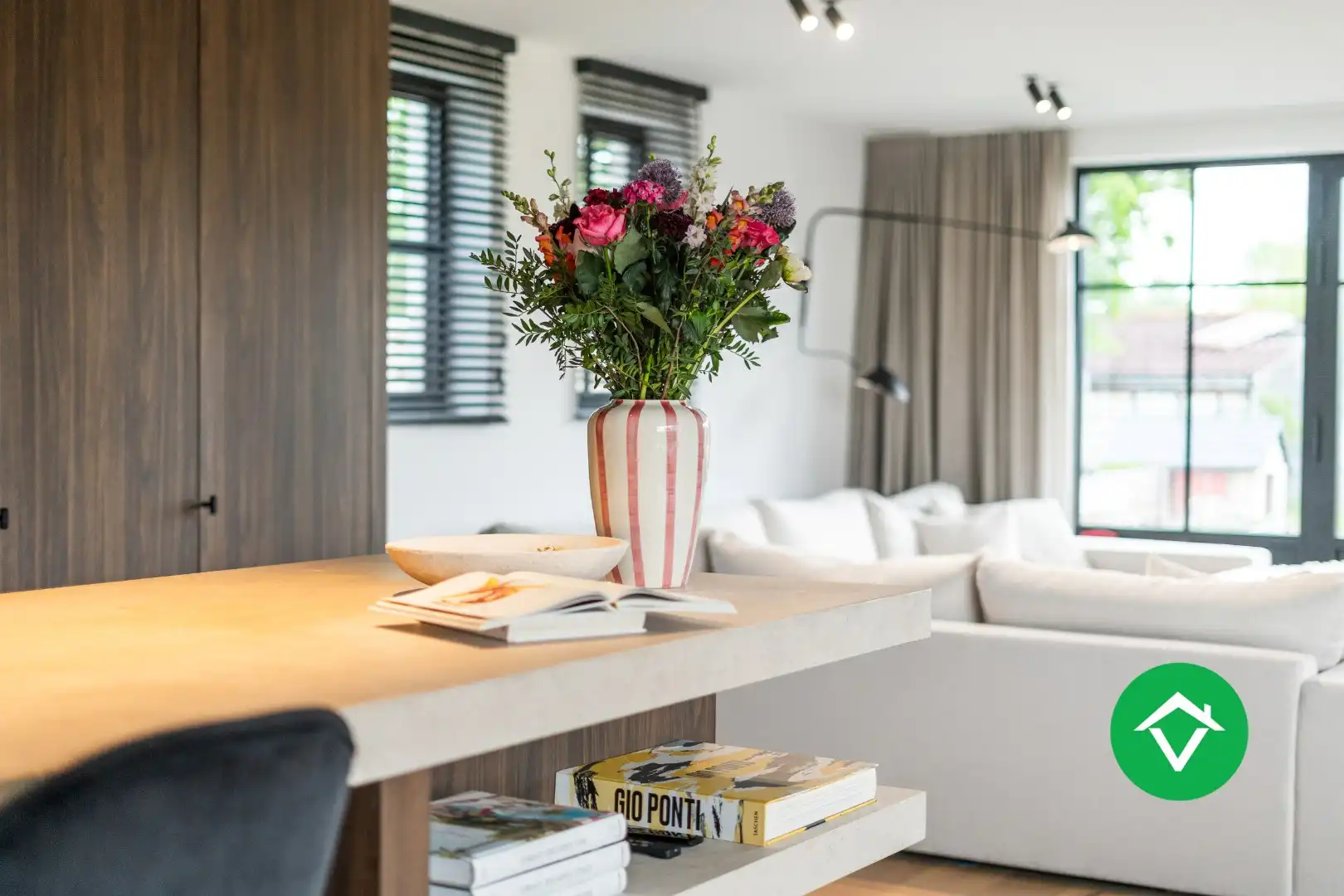 Alleenstaande woning met 5 slaapkamers te Zarren  foto 9