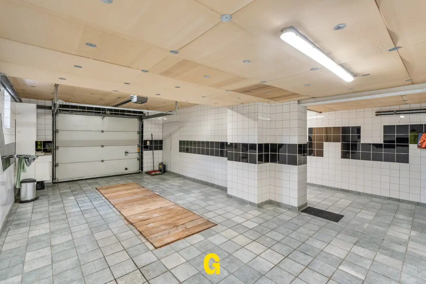 Knappe halfopen woning met een aantrekkelijke tijdloze architectuur, in perfecte staat, op 5a 67ca - label C foto 24