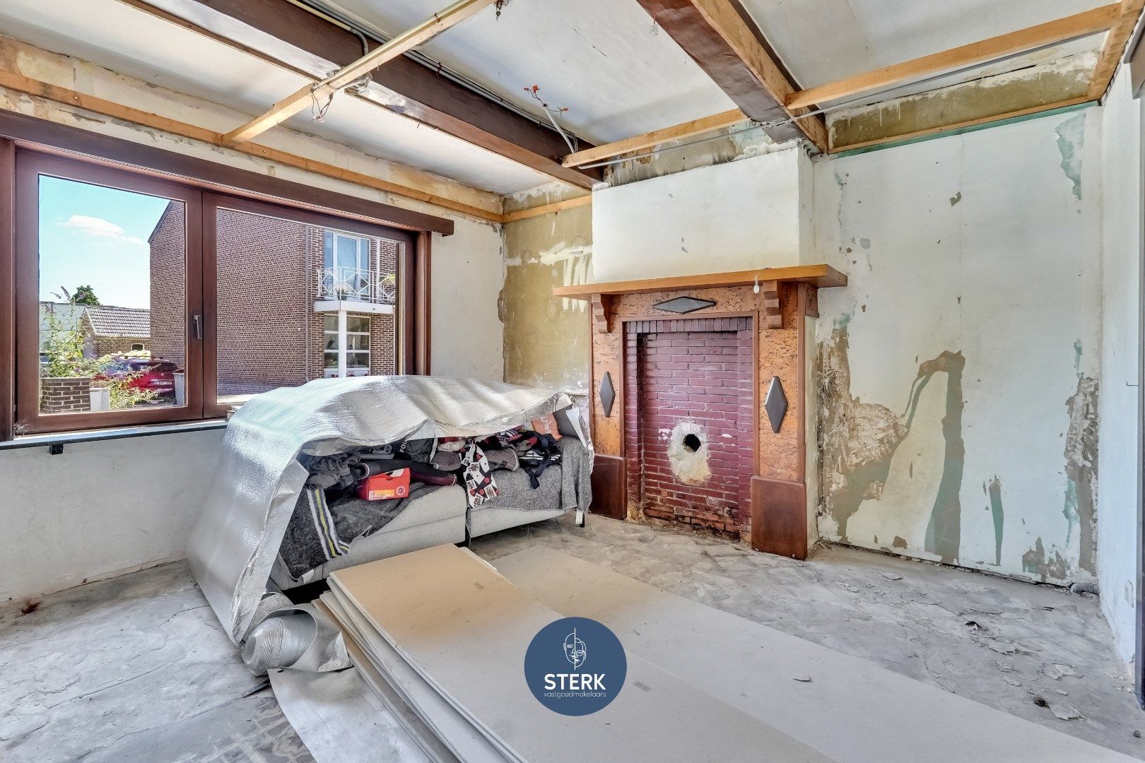 OP TE KNAPPEN GEZINSWONING MET EEN BEWOONBARE OPP. VAN 190 M² TE BOORSEM !  foto 5