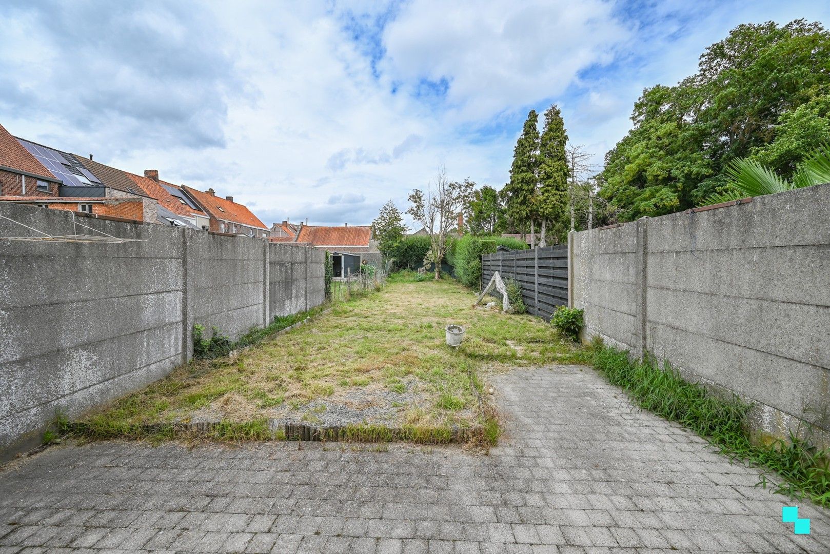 Te renoveren ééngezinswoning te Izegem foto 19