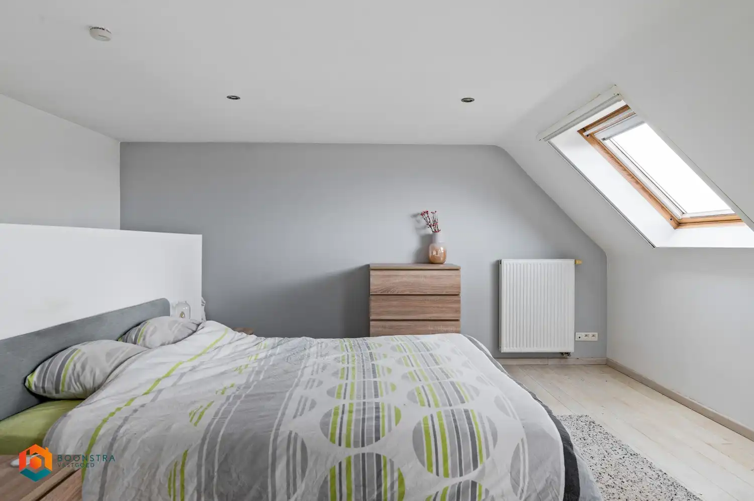 Lichtrijk duplexappartement met 2 slpkrs te Putte foto 15