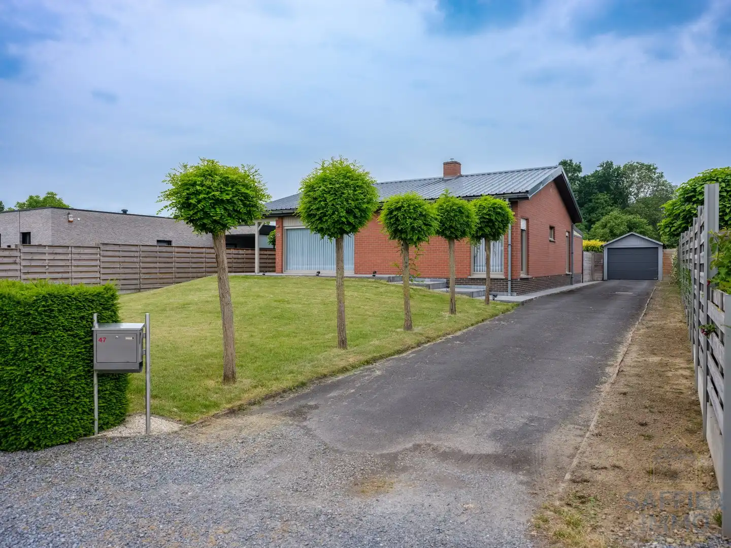 Landelijk gelegen woning met 3 slaapkamers, veranda en prachtige tuin in Hulste foto 3