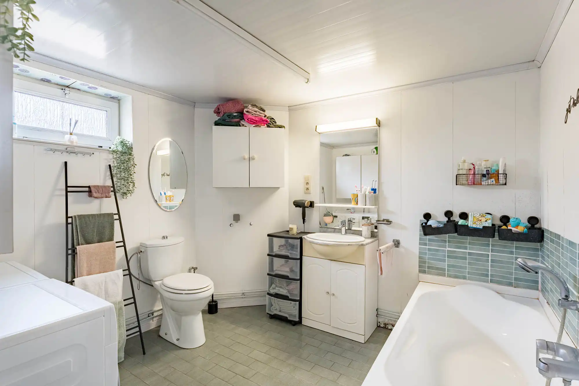 Huis met energieklasse E, 2 badkamers, garage, tuin en 185m² woonoppervlakte foto 9