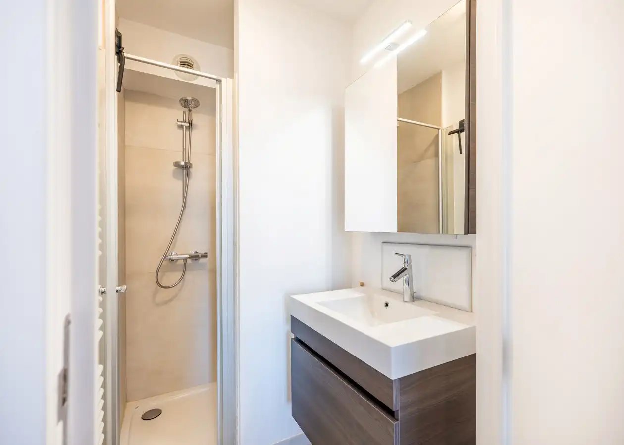 Lichtrijk 2-slaapkamerappartement vlabkij zee in Residentie East Dune foto 18