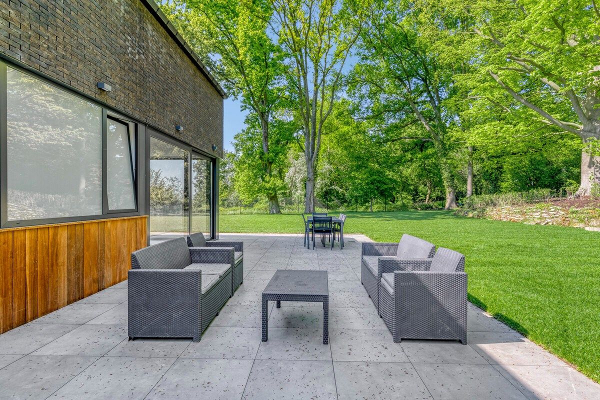 Exclusieve, energiezuinige villa op mooi perceel van ca. 21 are foto 2