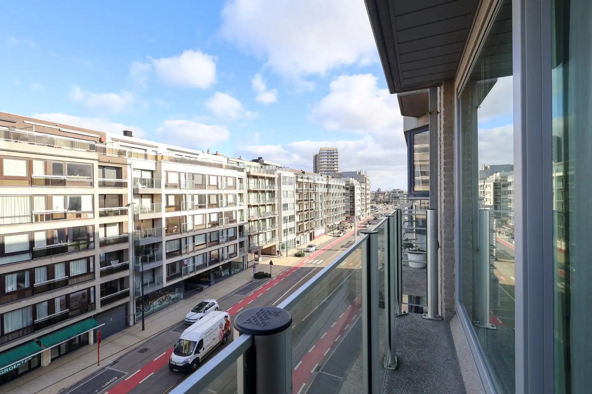 Modern appartement met eigen parkeerplaats nabij het strand Oostduinkerke foto 8