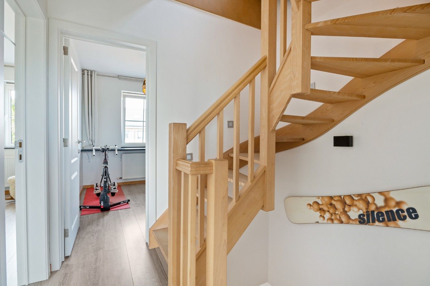 Recente HOB met 3 à 4 slpk., inpandige garage en toffe tuin foto 16