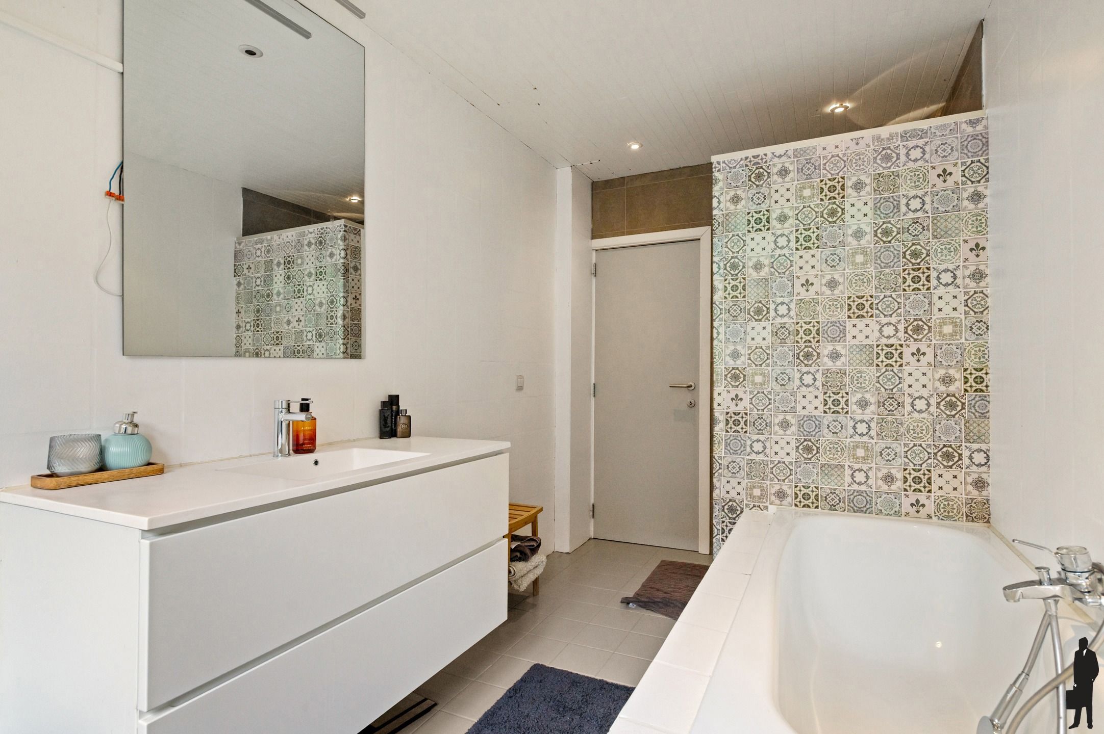Uitstekend gelegen villa foto 11