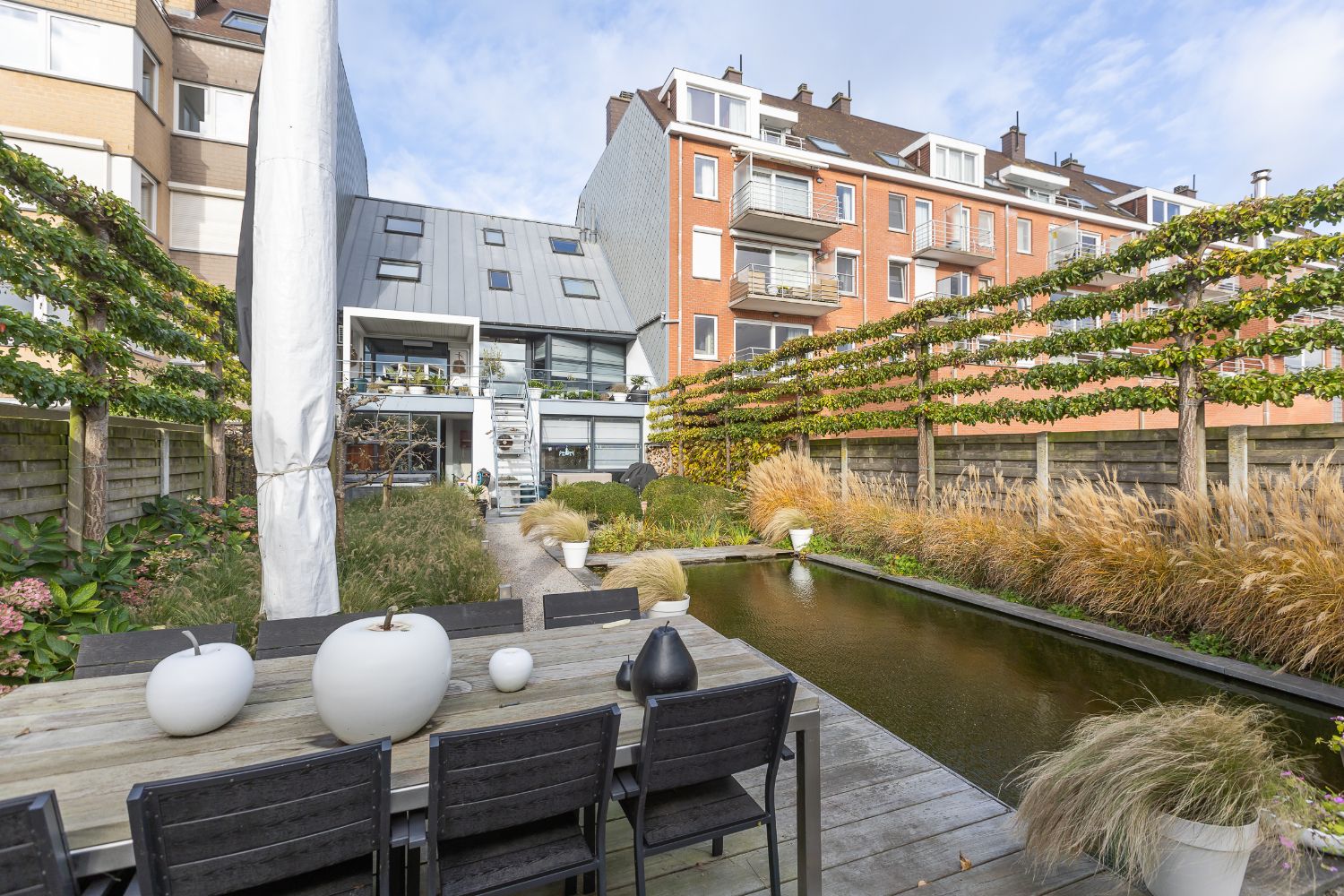 Moderne woning met handelsruimte op commerciële ligging! foto 33