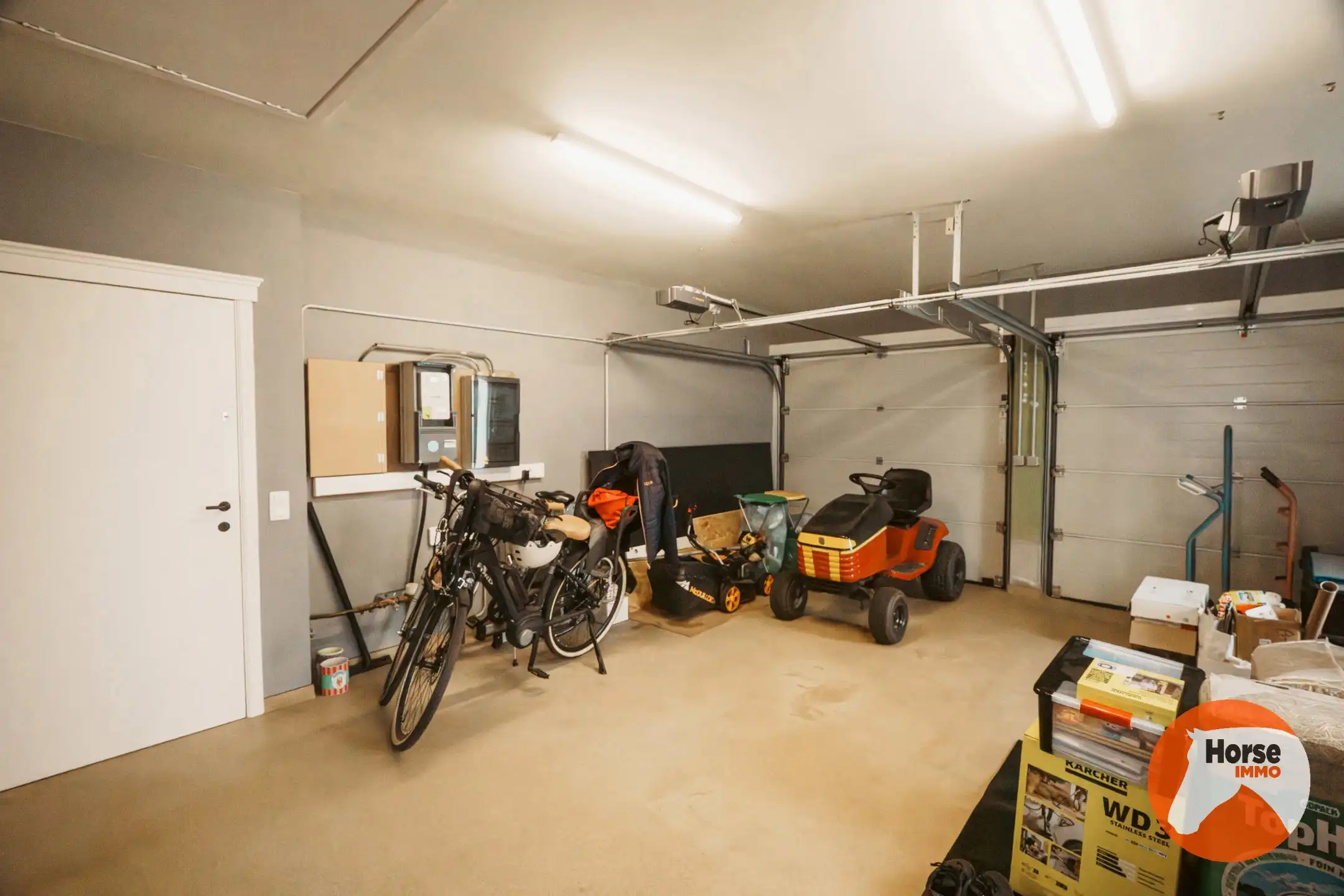VRASENE - Recent gerenoveerde woning met paardenstallen  foto 20