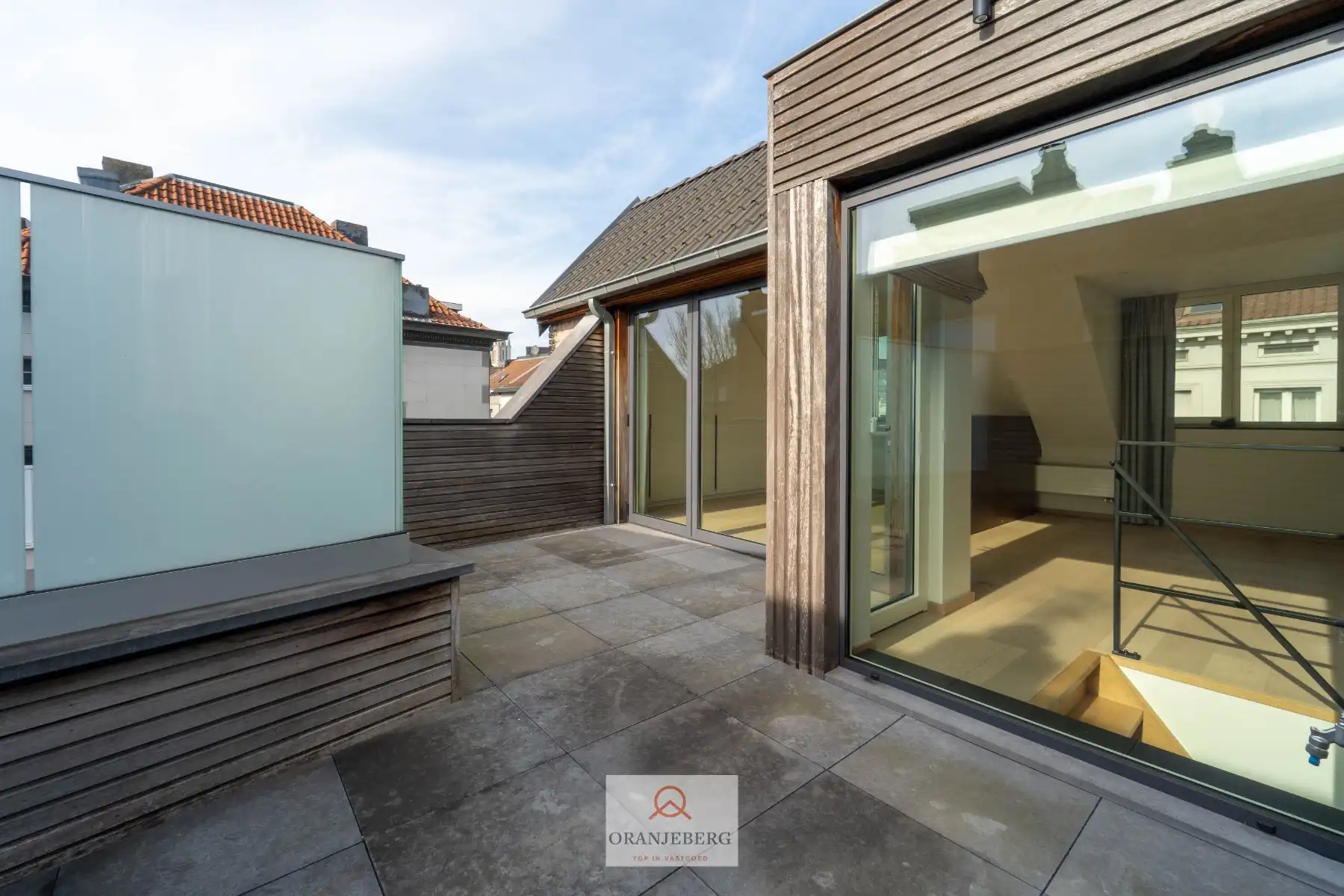 Charmant duplexappartement met terras nabij Sint-Annaplein foto 25