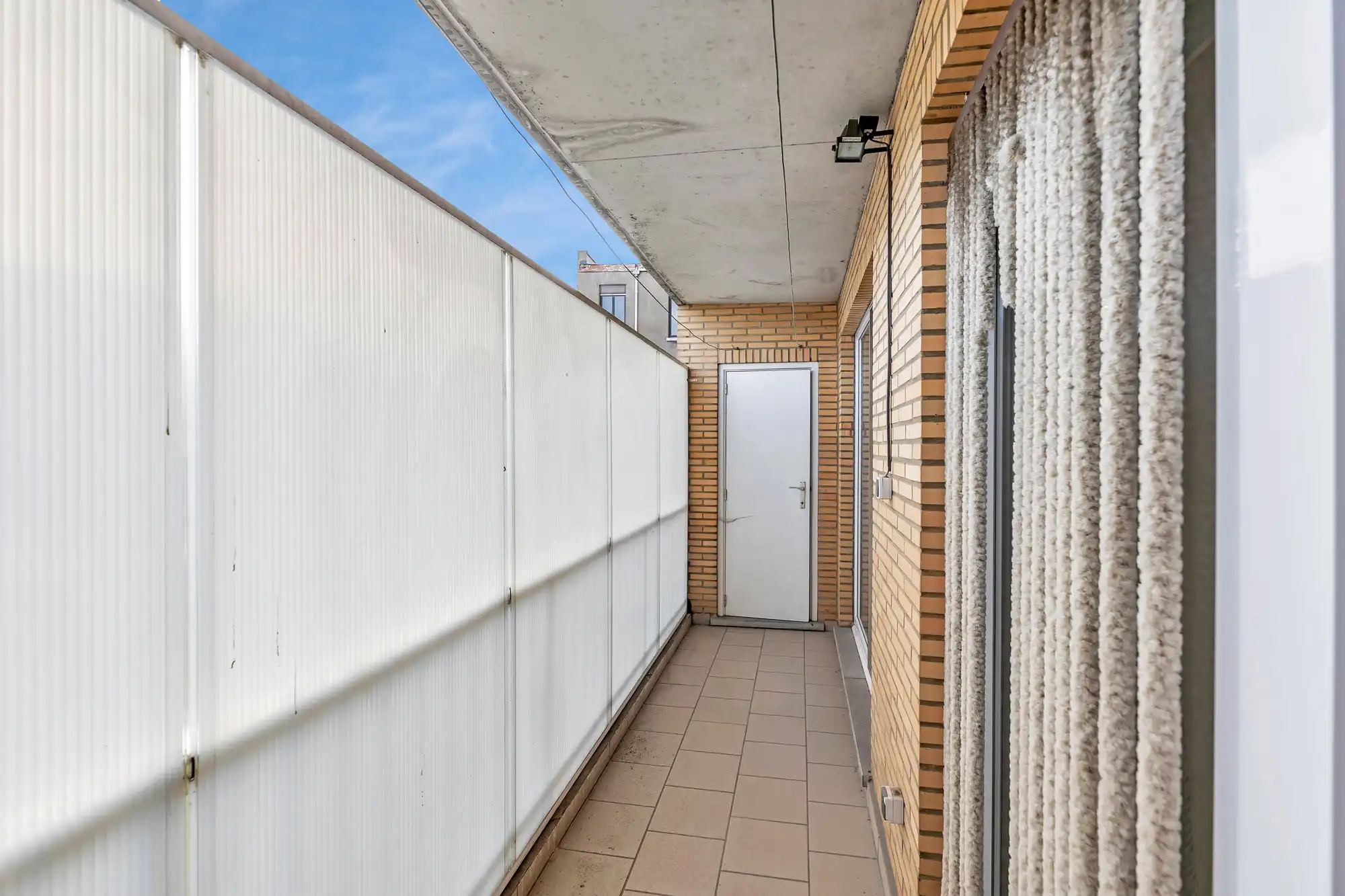 Ruim appartement aan het treinstation te Denderleeuw foto 18