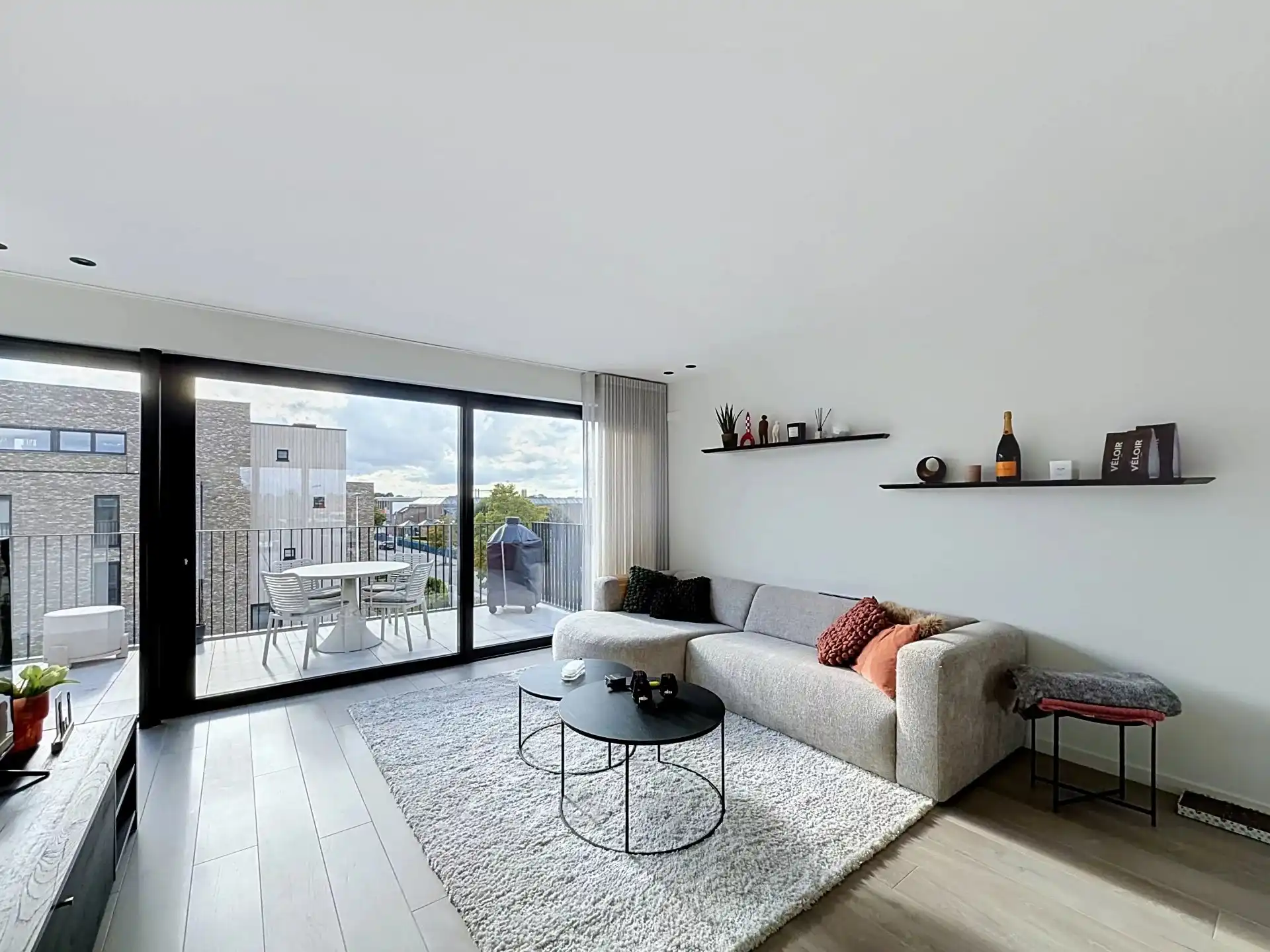 LUXUEUS APPARTEMENT OP DE BOVENSTE VERDIEPING IN HARTJE LOMMEL foto 5