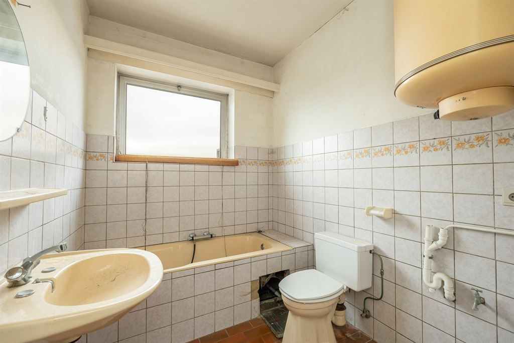 Op te frissen appartement met groot zonnig terras  foto 12