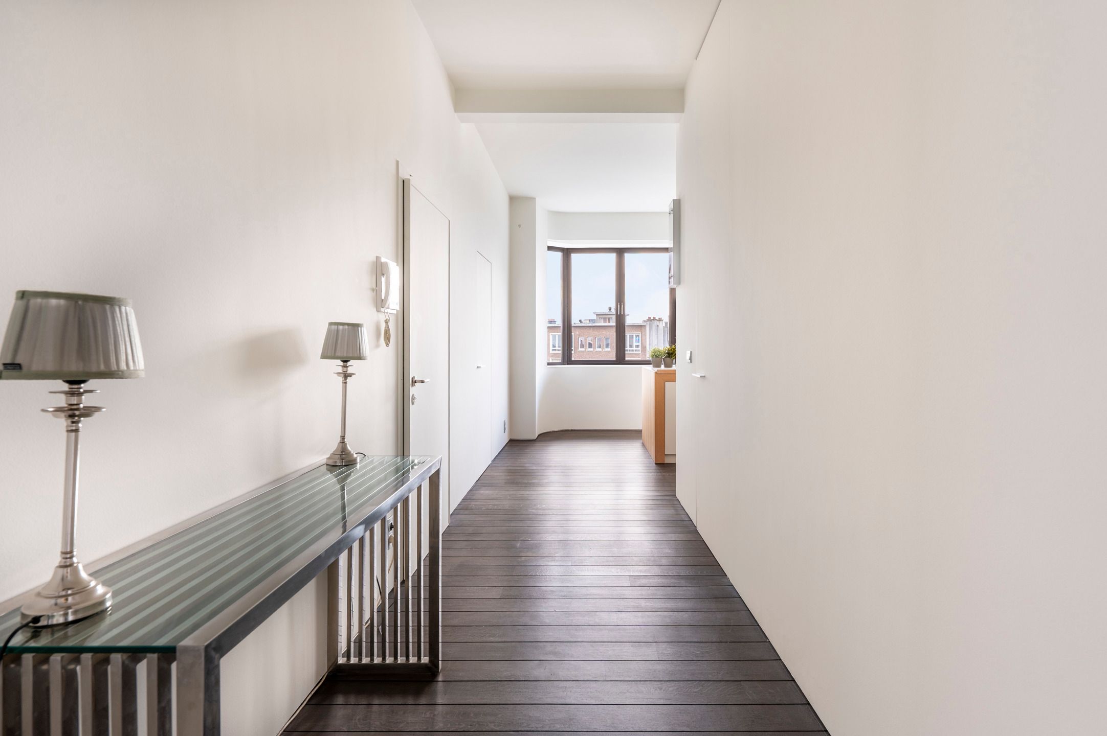 Unieke loft met karakter en licht in art-deco gebouw foto 14