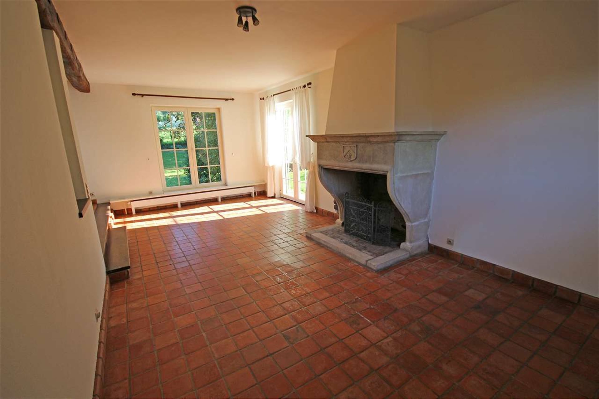 Ruime charmante villa gelegen aan de rand van het zoniënwoud foto 9