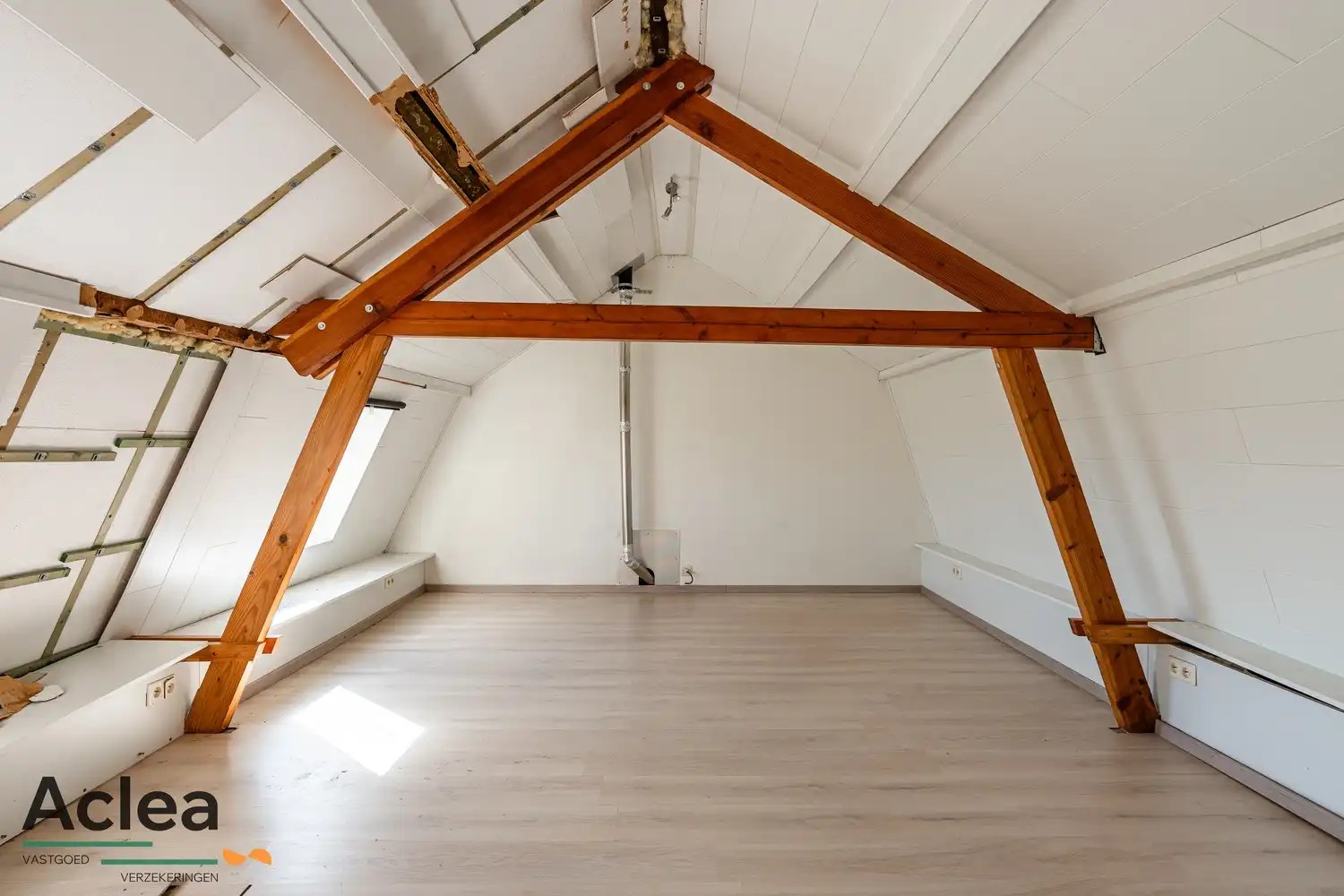 Dijkwoning met prachtig vergezicht foto 15