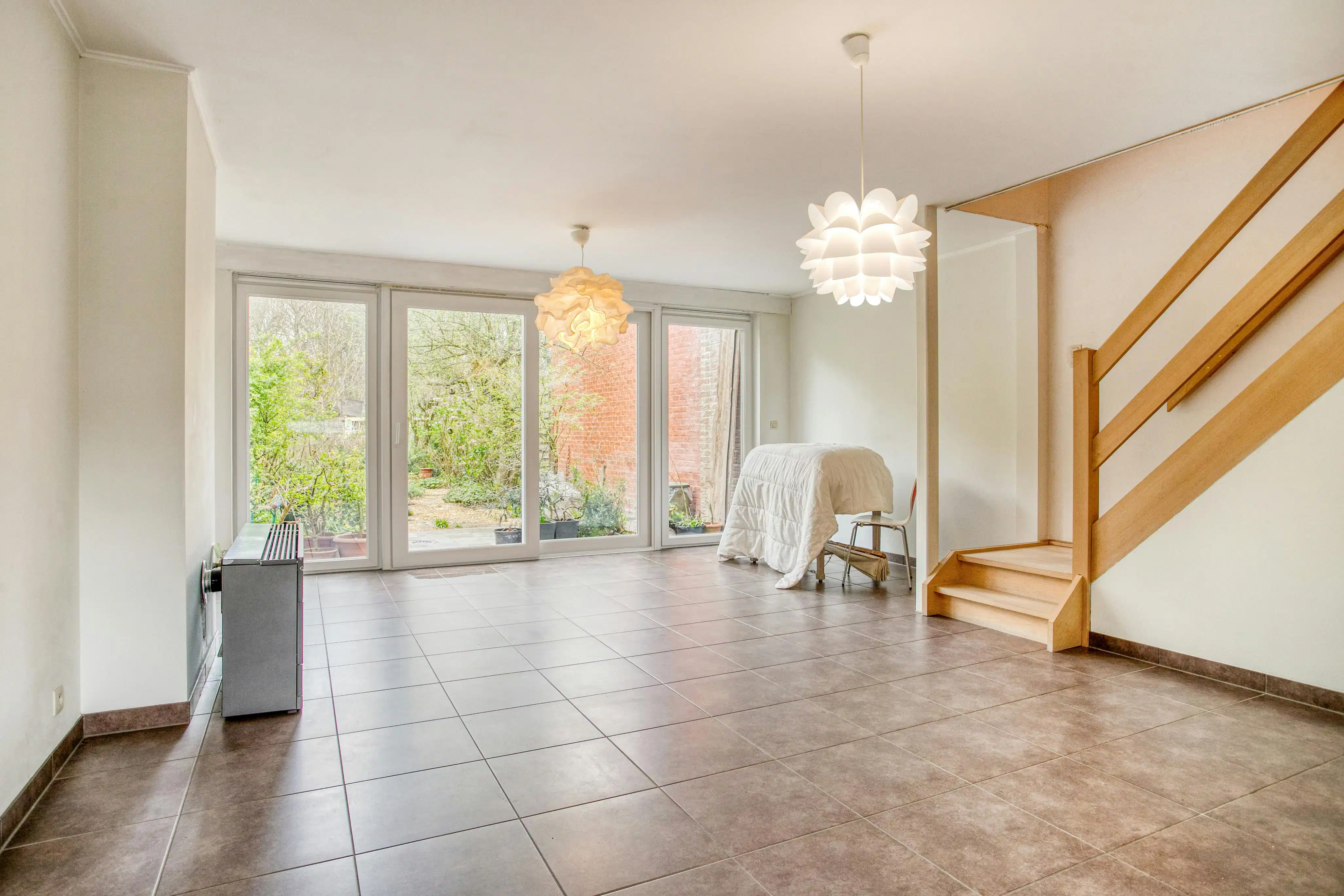 Gezellig huis te koop op een centrale ligging in Izegem. foto 3