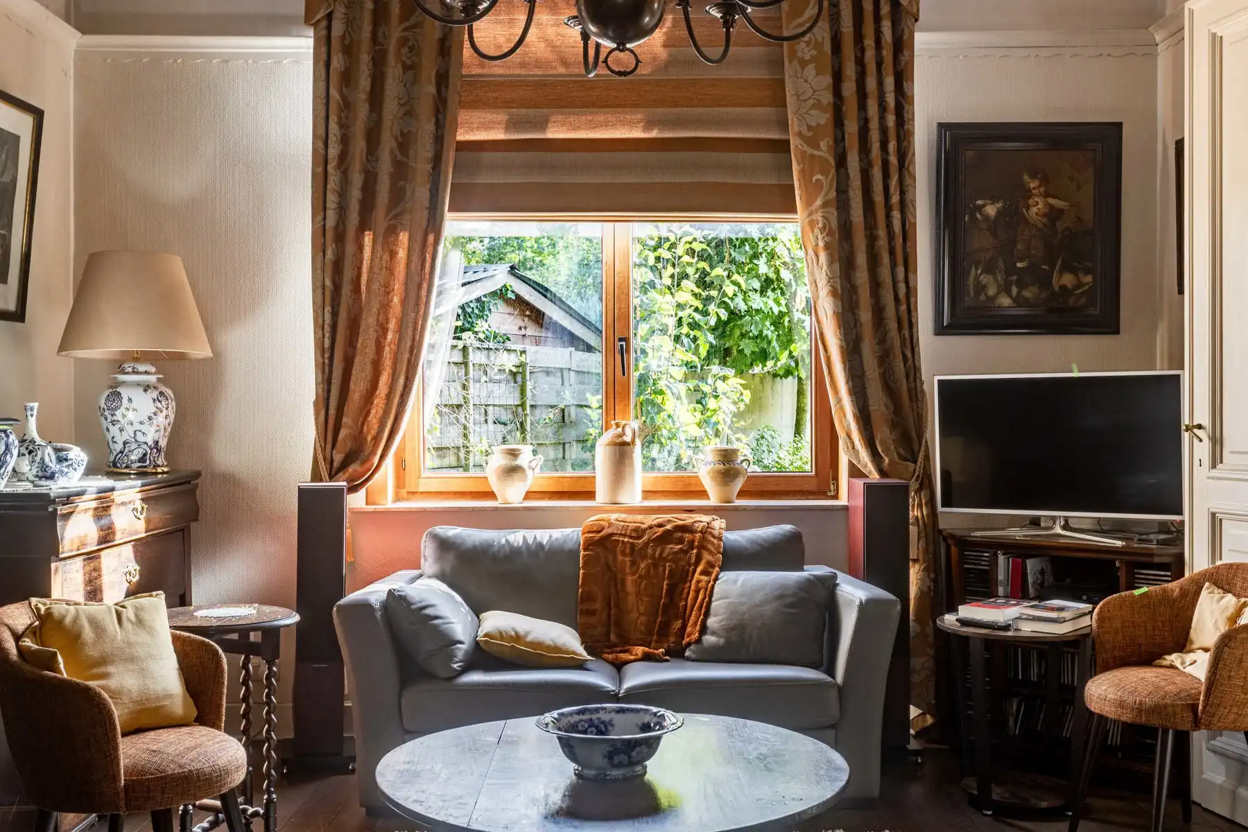 Authentieke herenwoning met prachtig aangelegde tuin! foto 6
