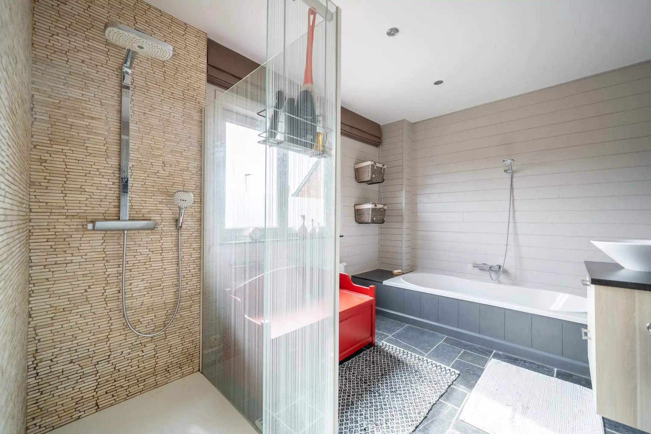 Energiezuinige woning op een perceel van 7a 16ca foto 12