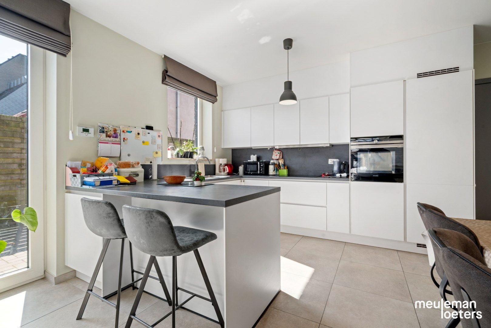 Schitterend gelijkvloers appartement met terras foto 16