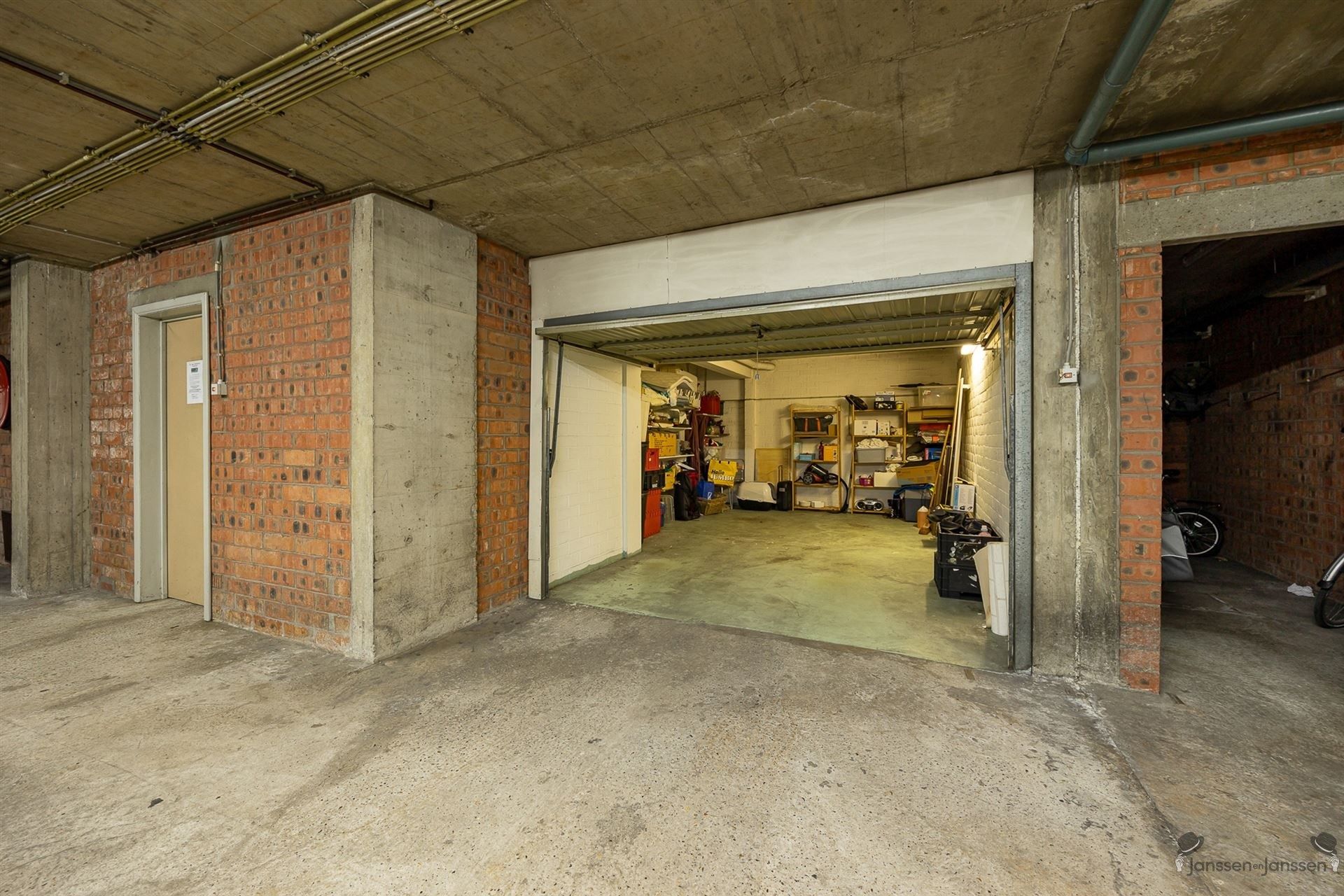 Charmant appartement nabij hartje Deurne foto 15