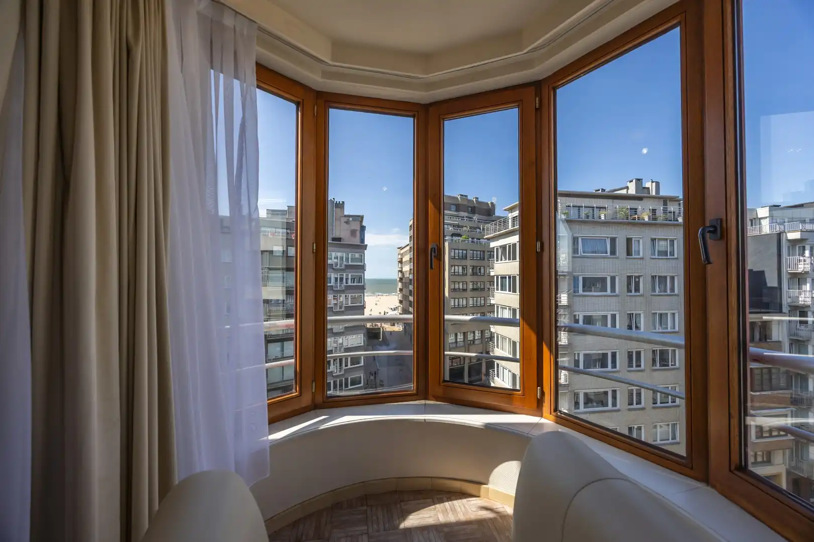 Appartement te koop foto {{pictureIndex}}