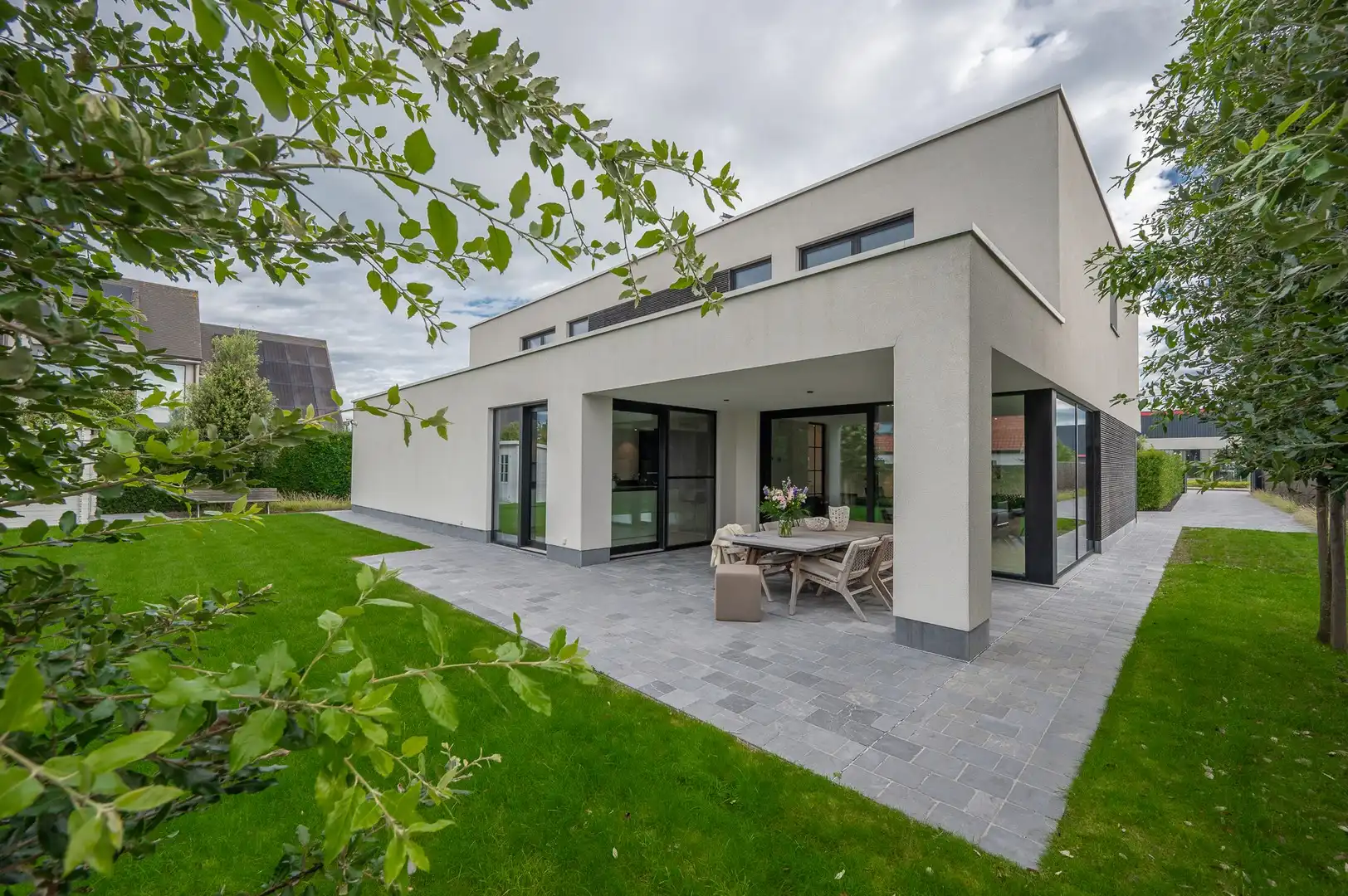 Recente alleenstaande villa centraal gelegen vlakbij het centrum van Knokke. foto 7