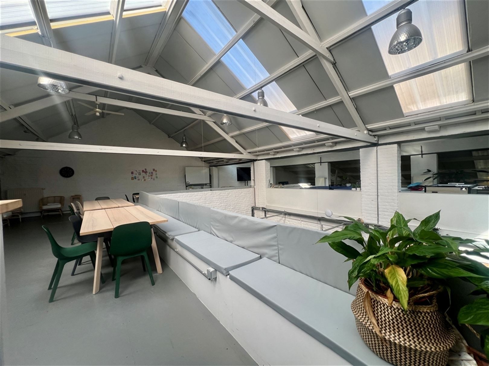 Loftkantoor/Atelier/Showroom in Drongen foto 13