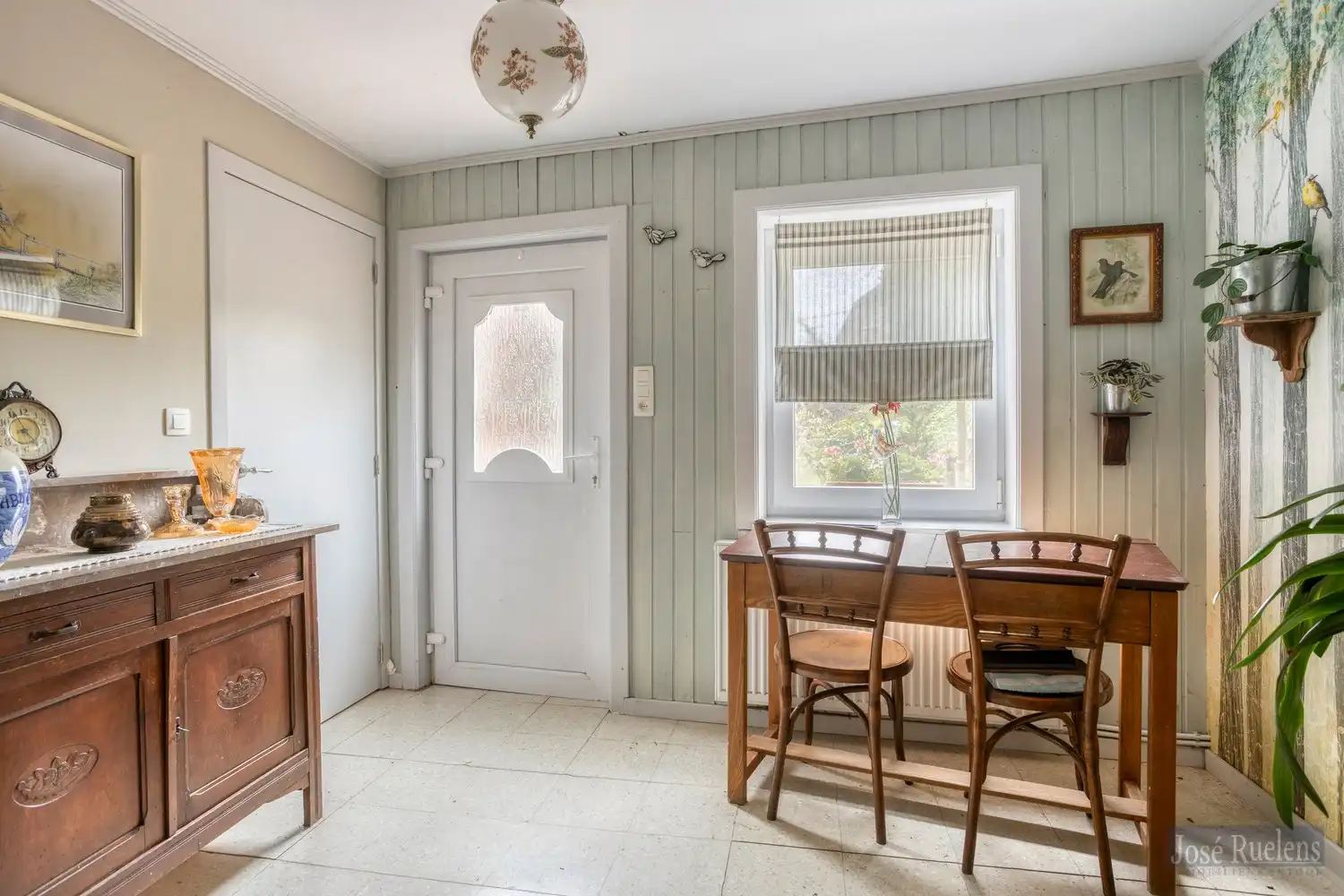Charmante woning met tuin foto 5