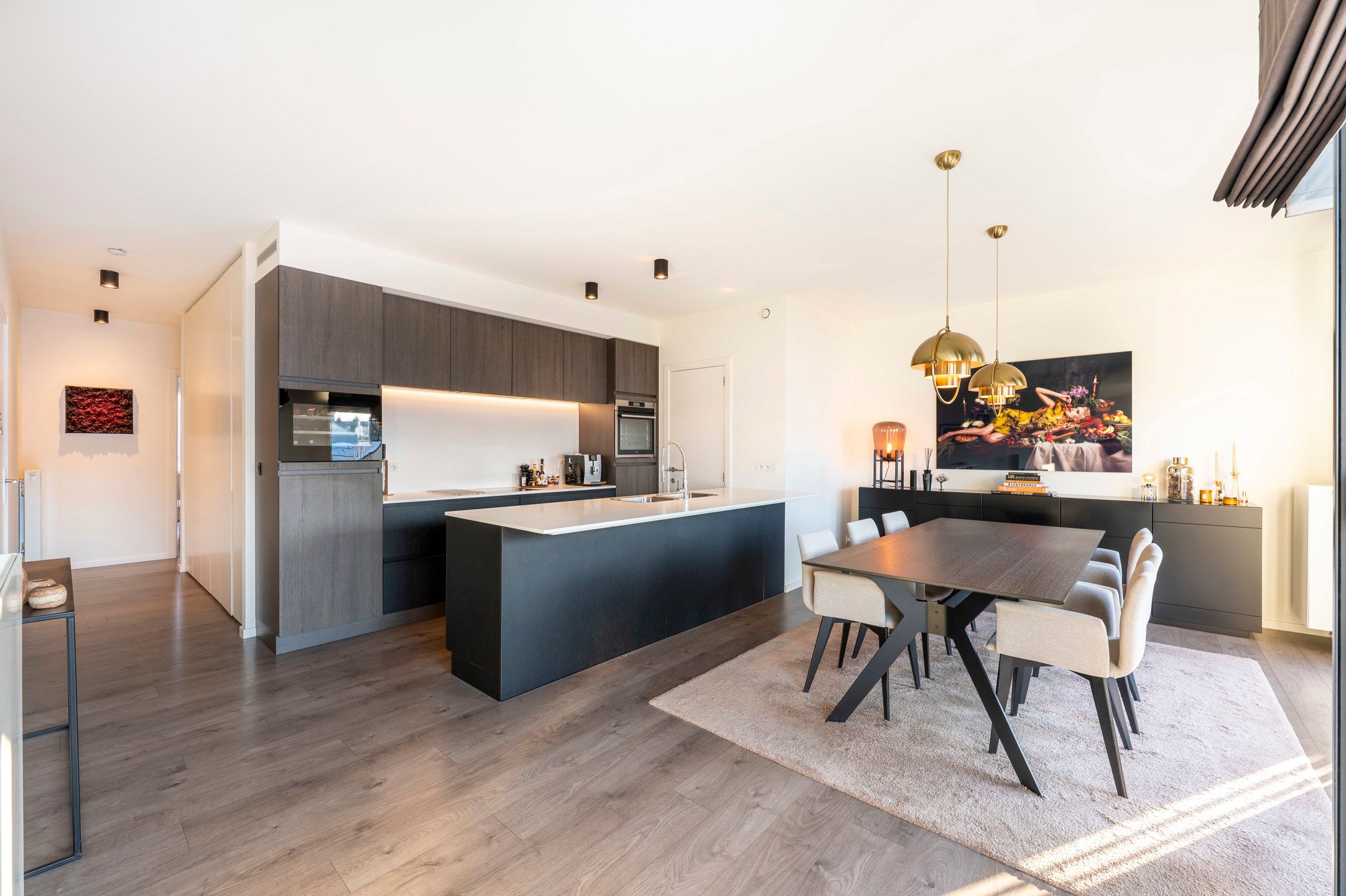 Luxueus 2-slaapkamerappartement met zonnig terras foto 10