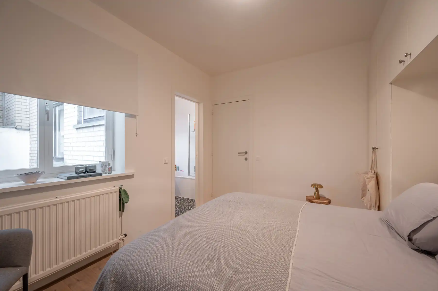 Appartement met ruime gevelbreedte en terras in hartje Zoute! foto 8