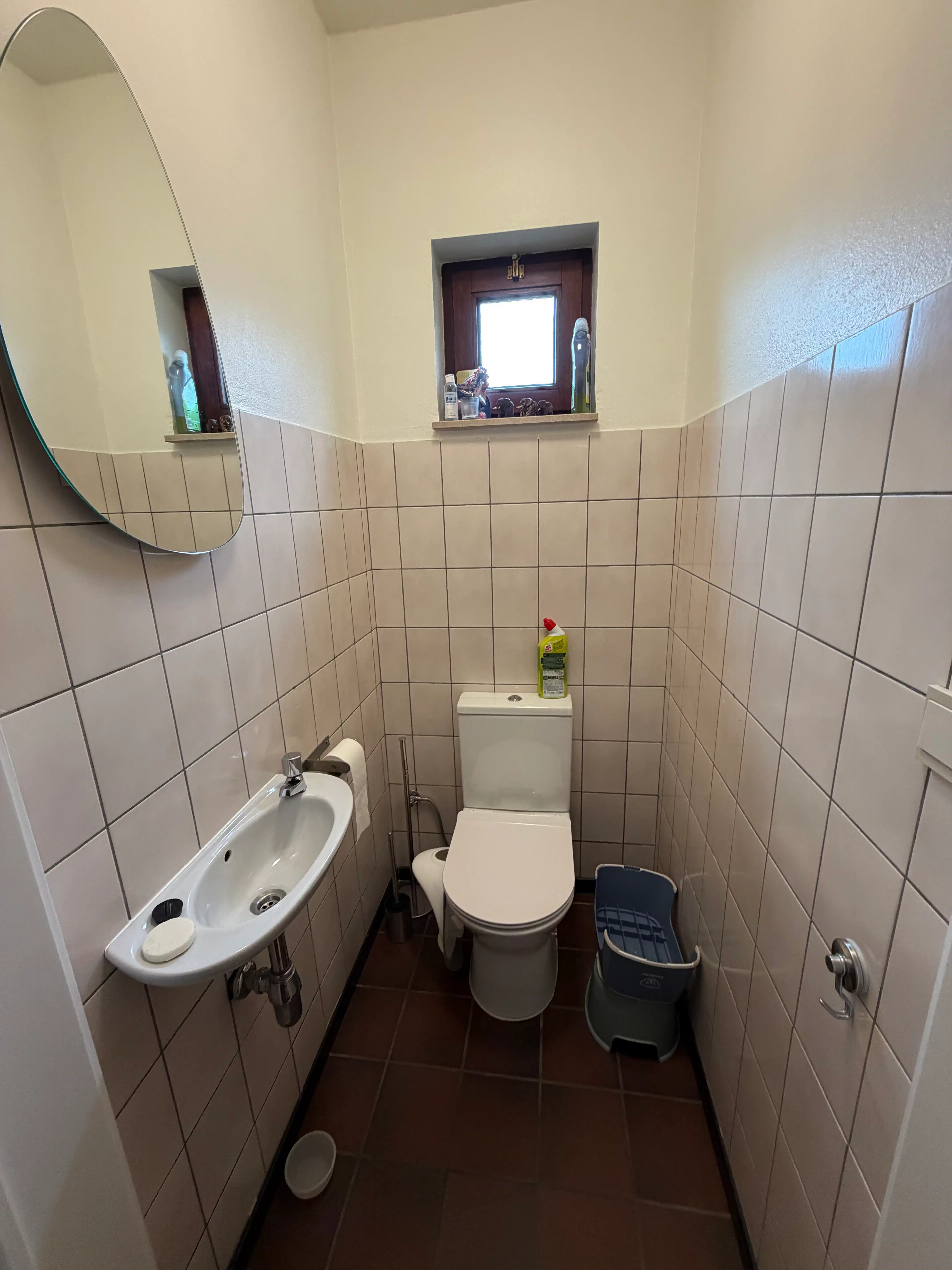 Genk, Winterslagstraat 251: Ruime gezinswoning met 3 slaapkamers, garage en zuidwest-gerichte tuin ! foto 15