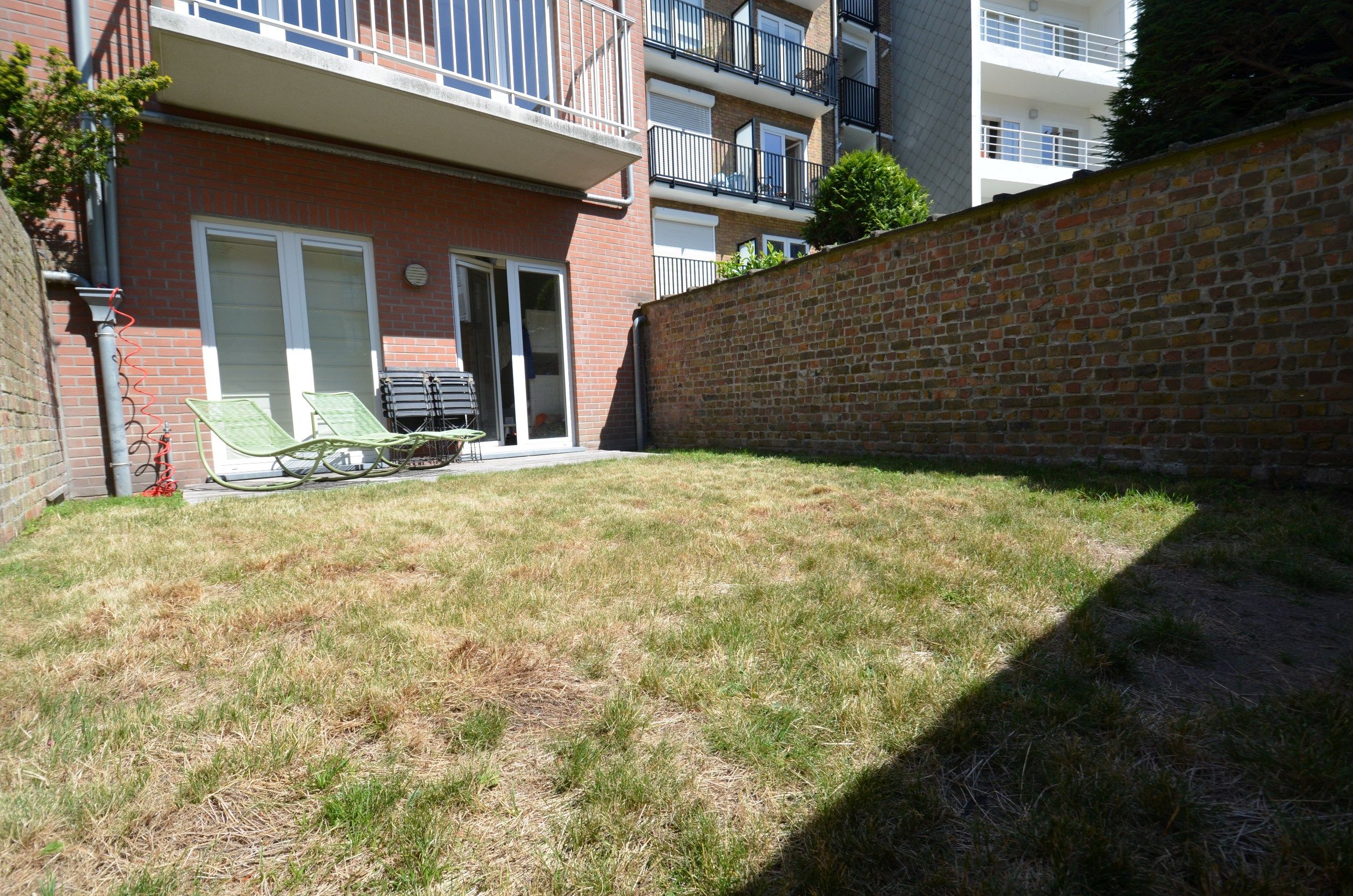 Rustig gelegen tuinappartement  gelegen nabij de Zoutelaan. foto 5