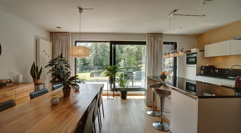 Luxe appartement 150m² met 2 ruime terrassen en autostaanplaats + kelder foto 7