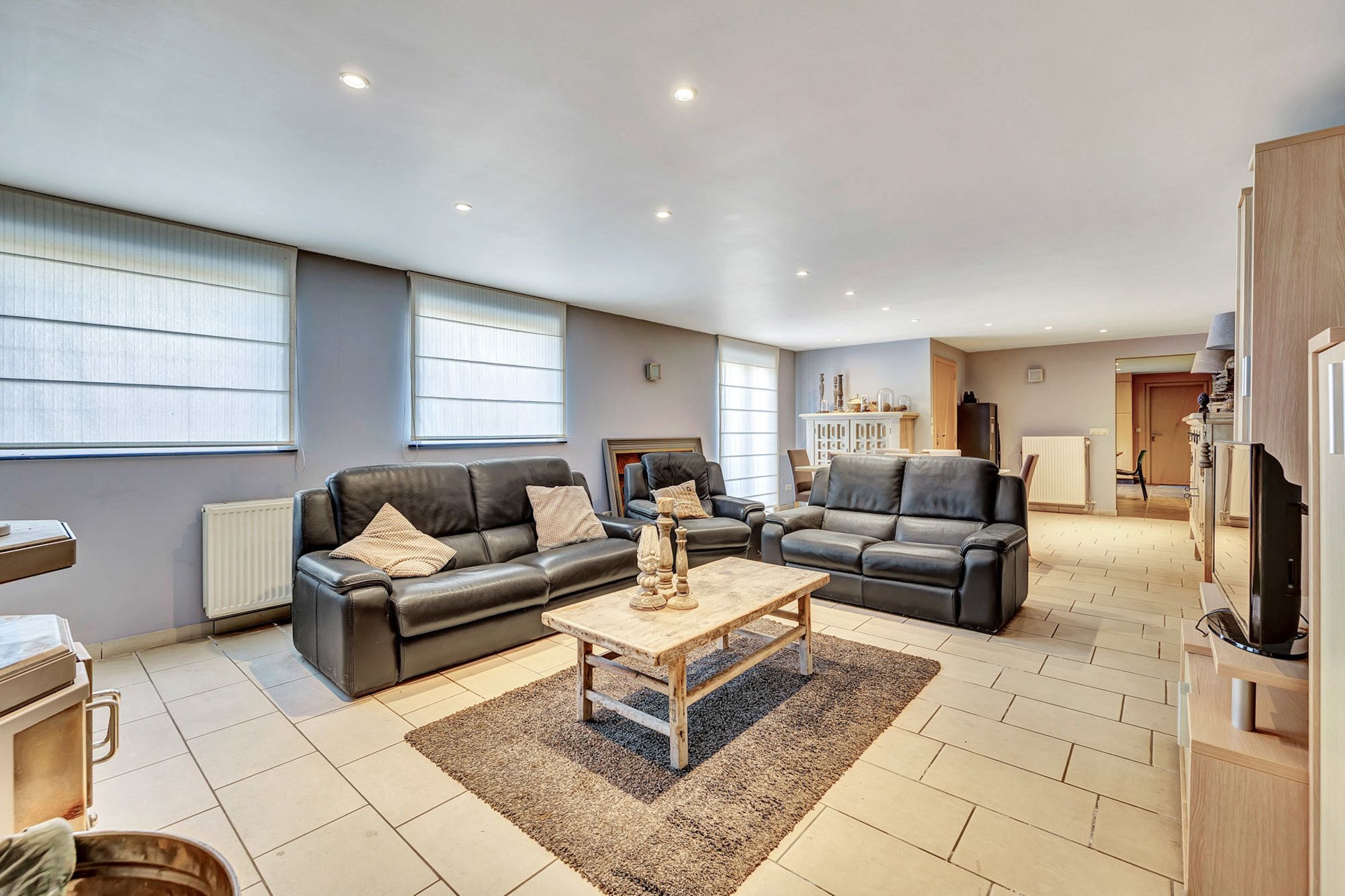 Ruime loods met woonentiteit  foto 5