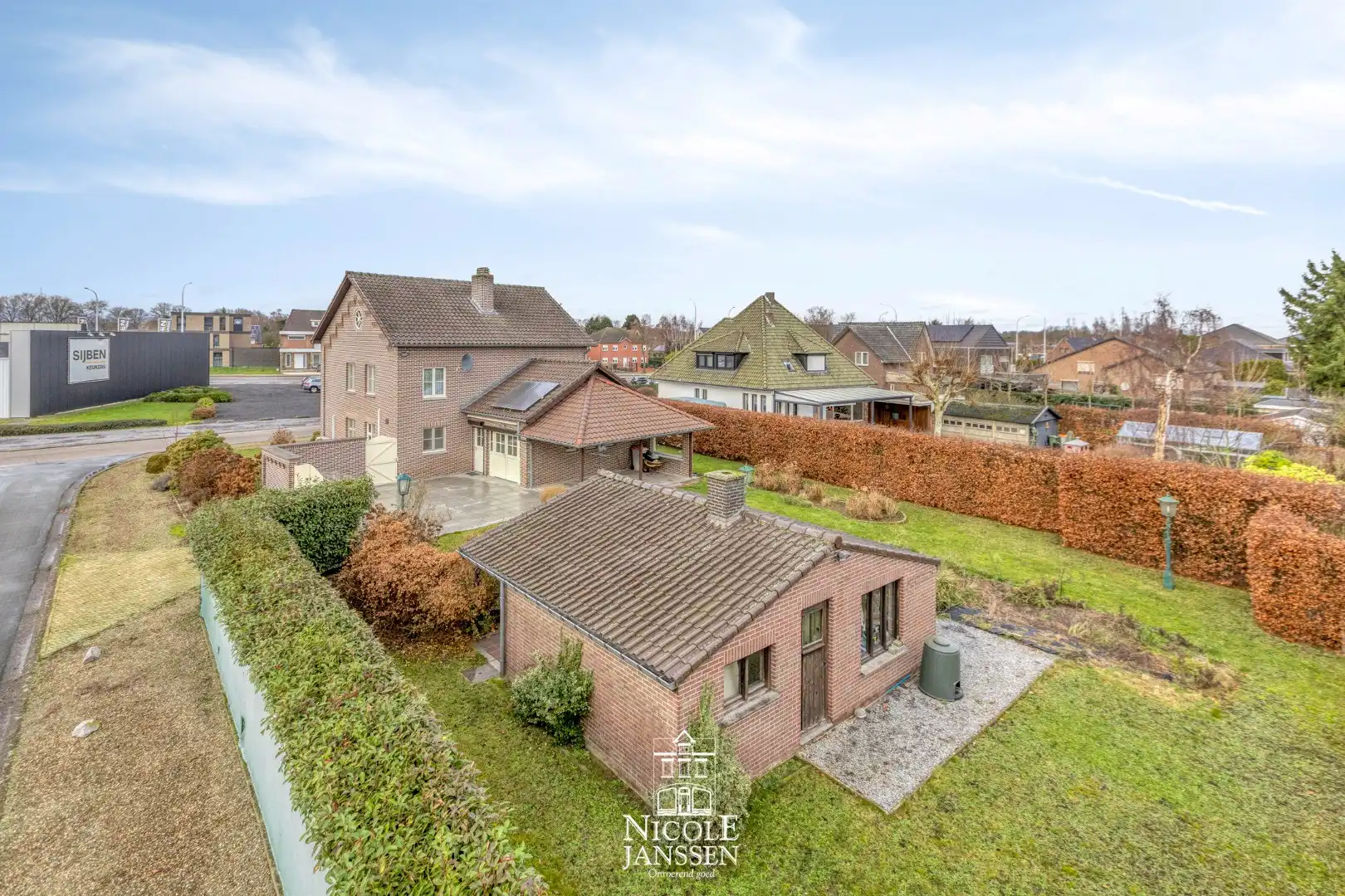 Vrijstaande gezinswoning foto 2