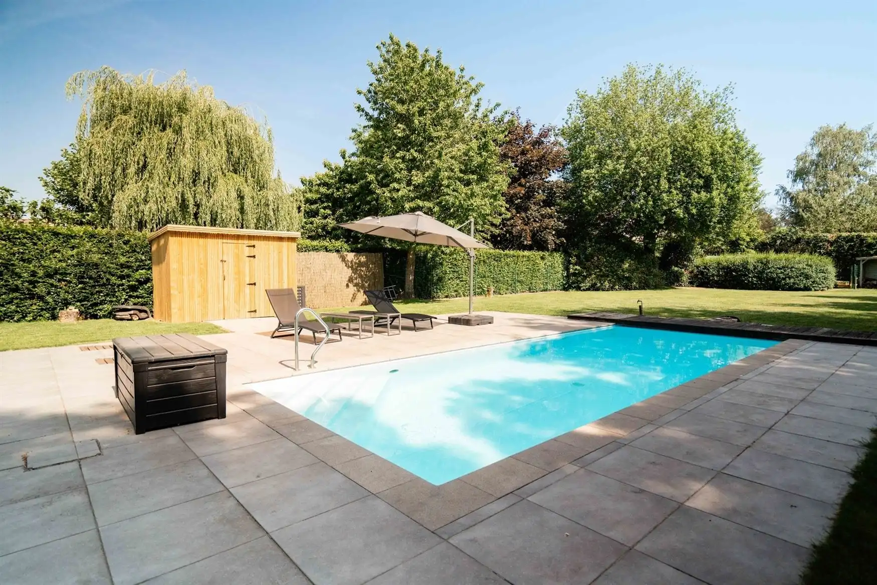 Villa met zwembad op ruim perceel in Deinze foto 12