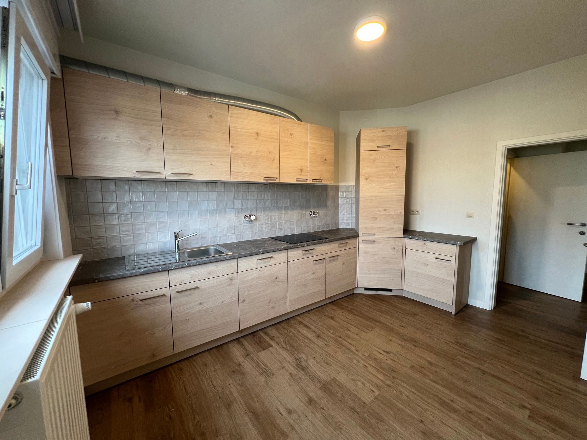 Zeer gunstig gelegen appartement in centrum. foto 3