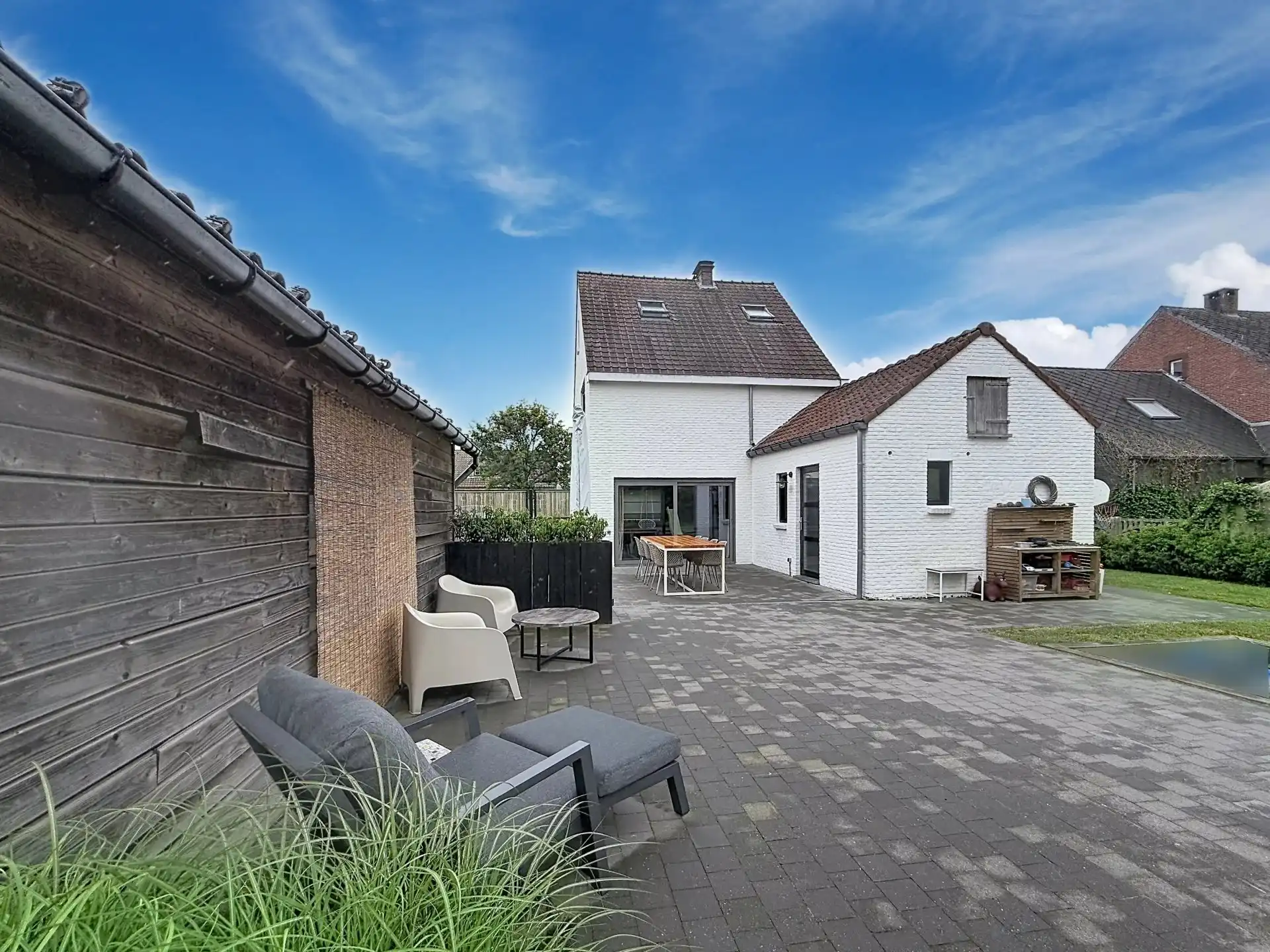 Instapklare gezellige woning op een mooi perceel met 3 slaapkamers en 2 badkamers foto 42