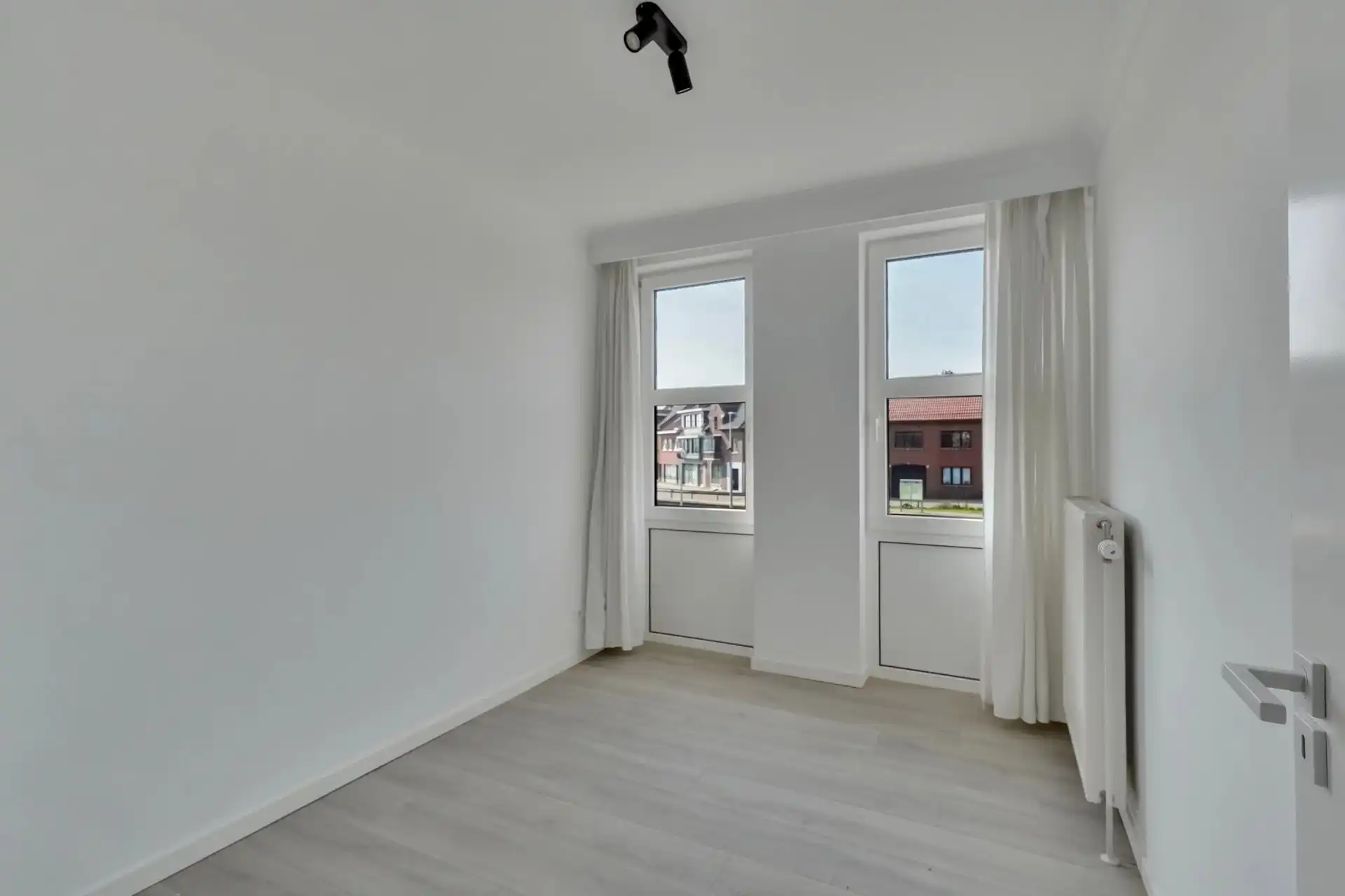 Energiezuinig appartement met terras, garage en 2 autostaanplaatsen foto 5