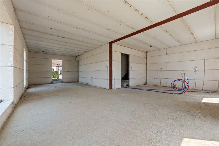 CASCO HALFOPEN BEBOUWING IN MODERNE STIJL MET CARPORT IN ALKEN foto 10