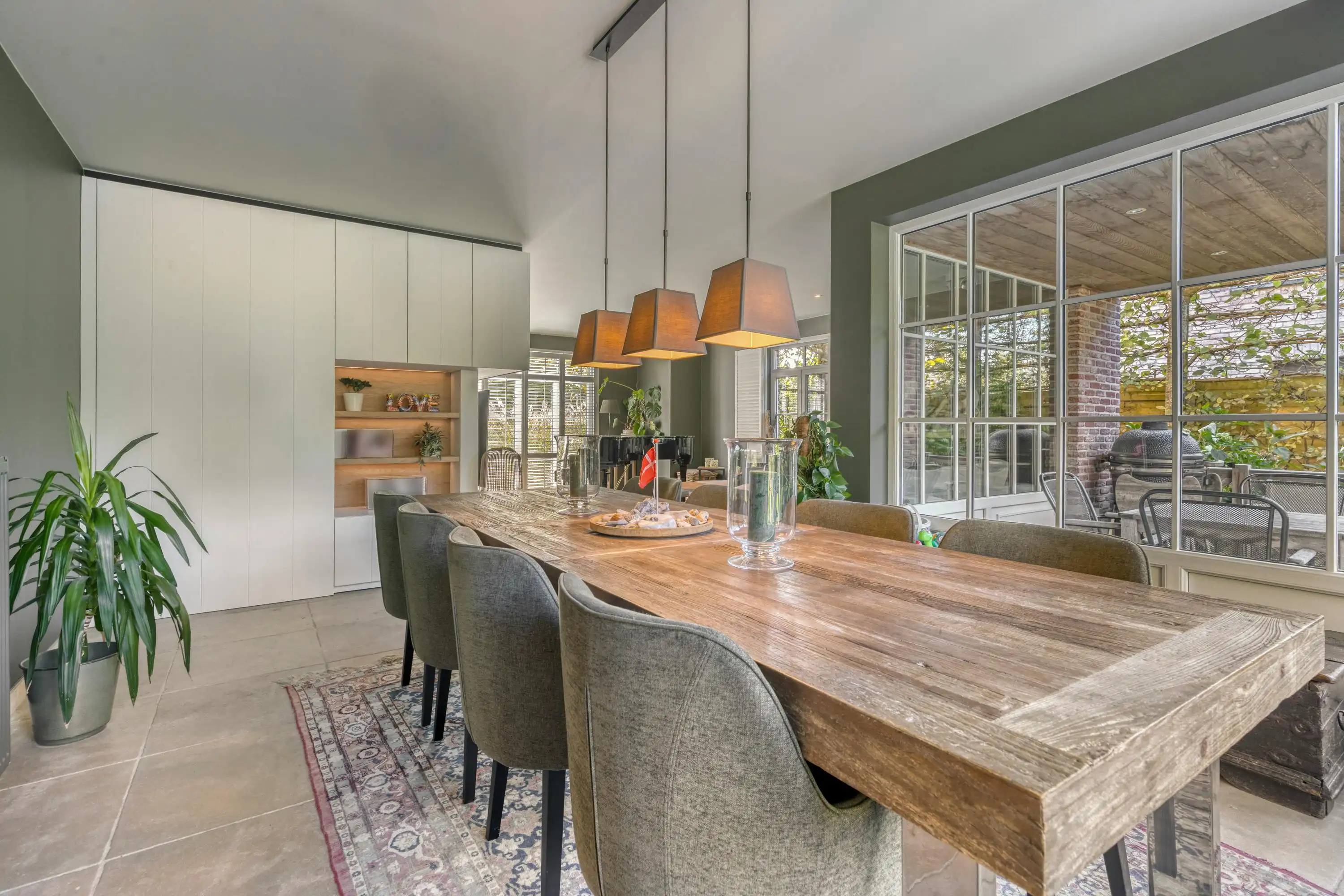 Instapklaar huis met 5 slaapkamers & 2 badkamers in Oostkamp foto 10