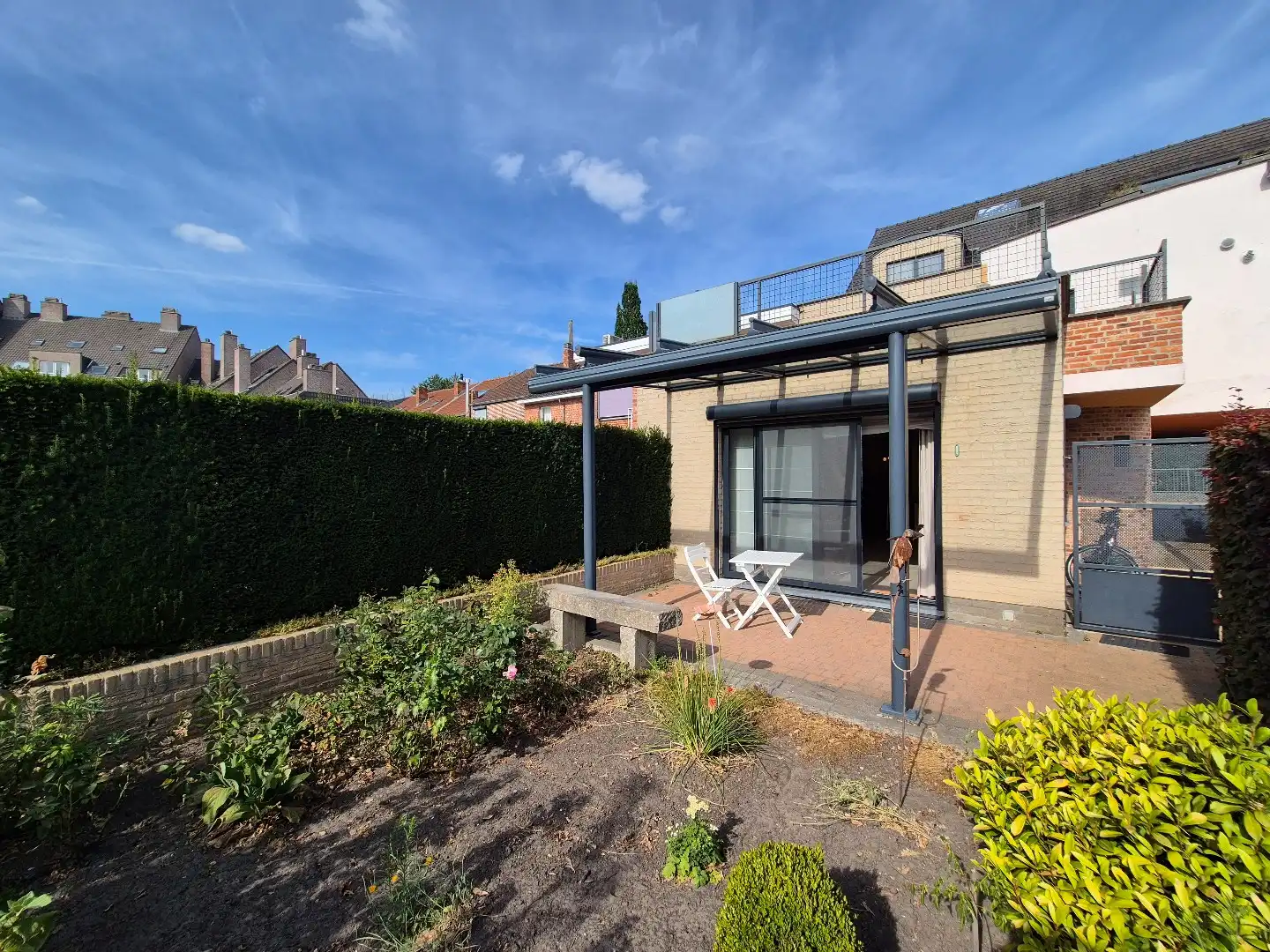 Ruim gelijkvloers appartement met tuin in Hasselt foto 15