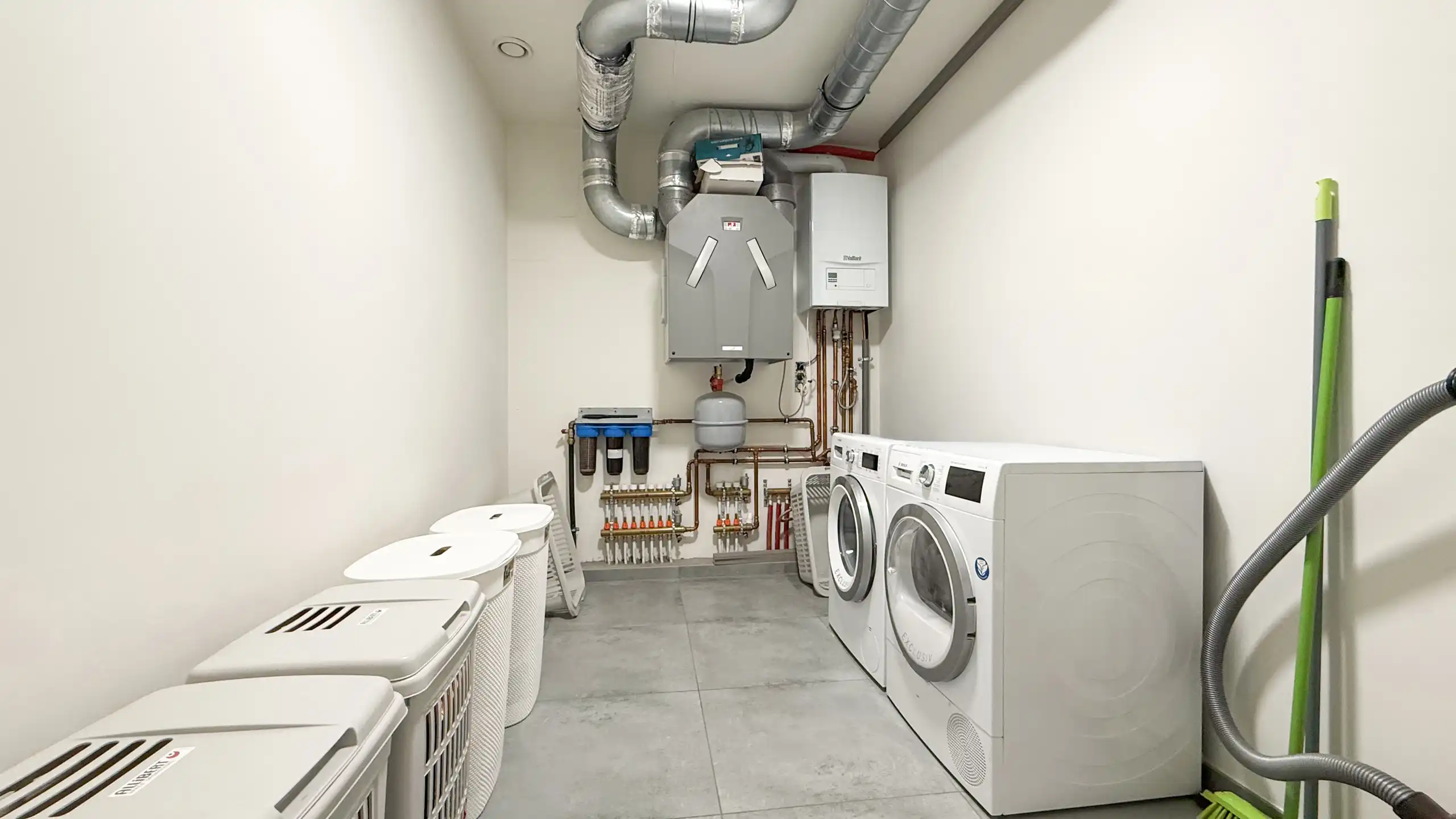 Ruim gelijkvloers app met 3slpk, tuin +terras op toplocatie! foto 13