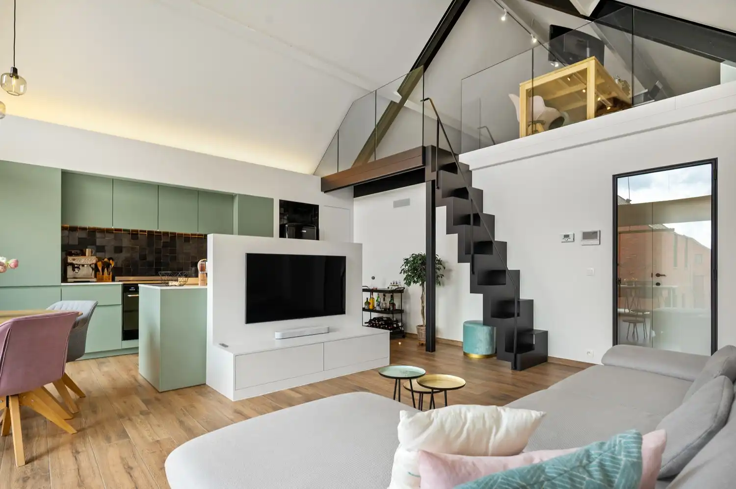Lichtrijk appartement met 2 slpkrs te Wilderen foto 4