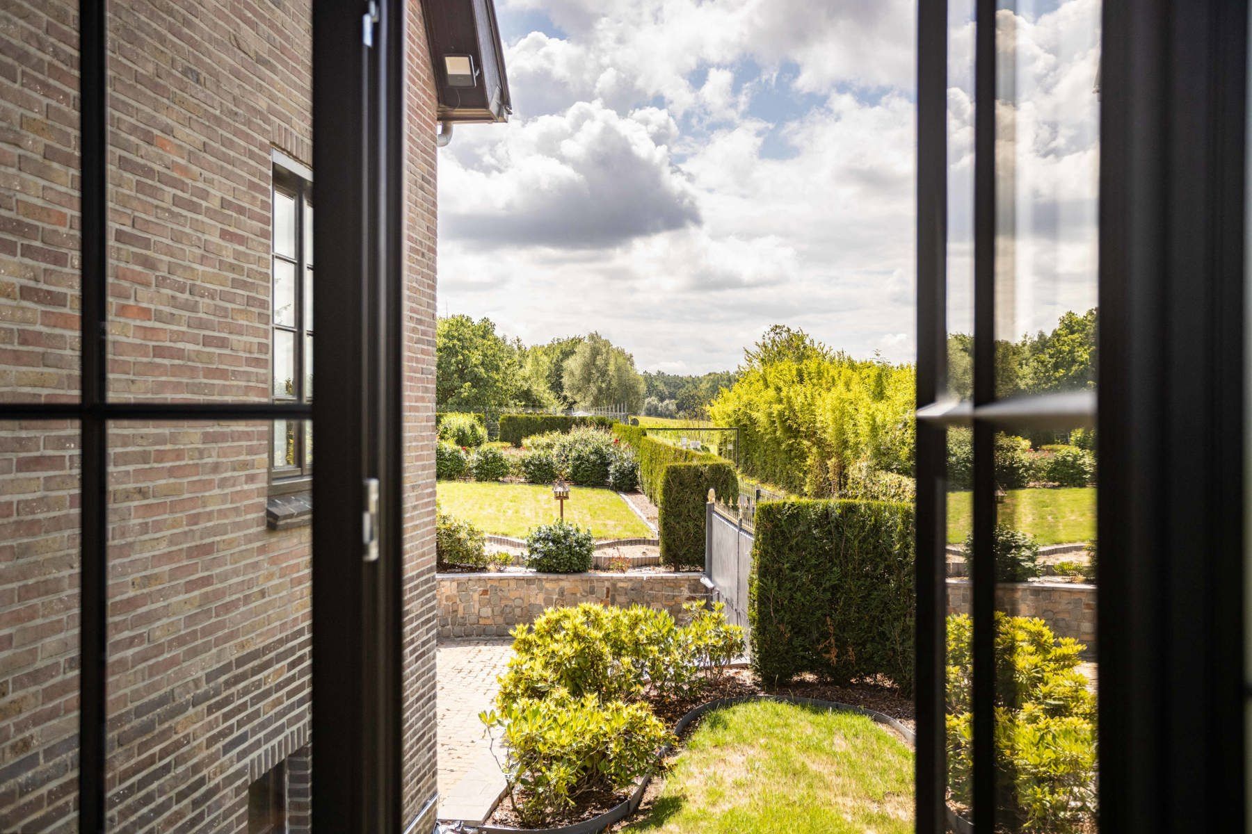 Stijvol landhuis met zuidgerichte tuin op 13 are  foto 8
