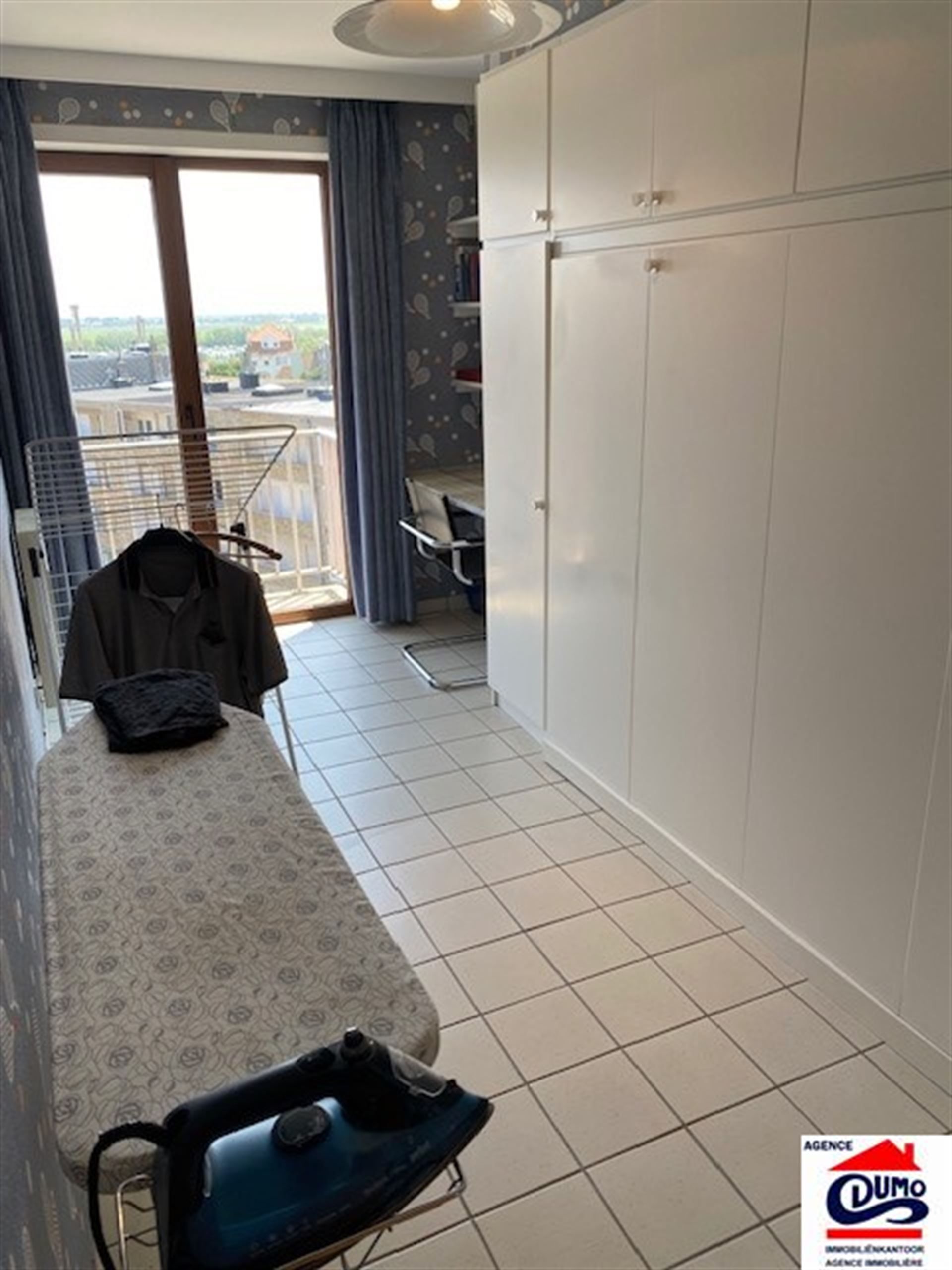 Ruim (woon) appartement met 2 slaapkamers en frontaal zeezicht! foto 30