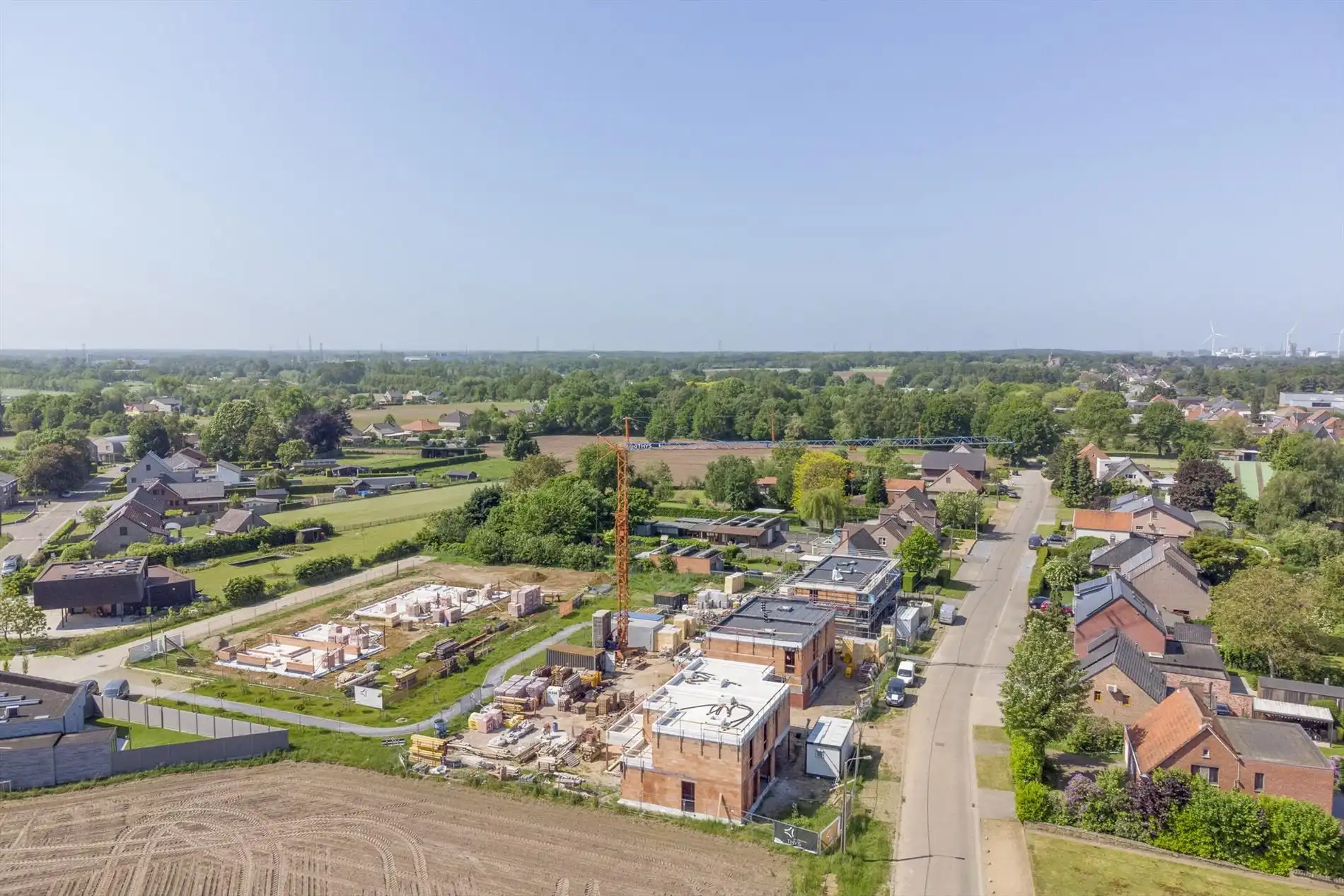 Lot 1 -  VERKOCHT foto {{pictureIndex}}